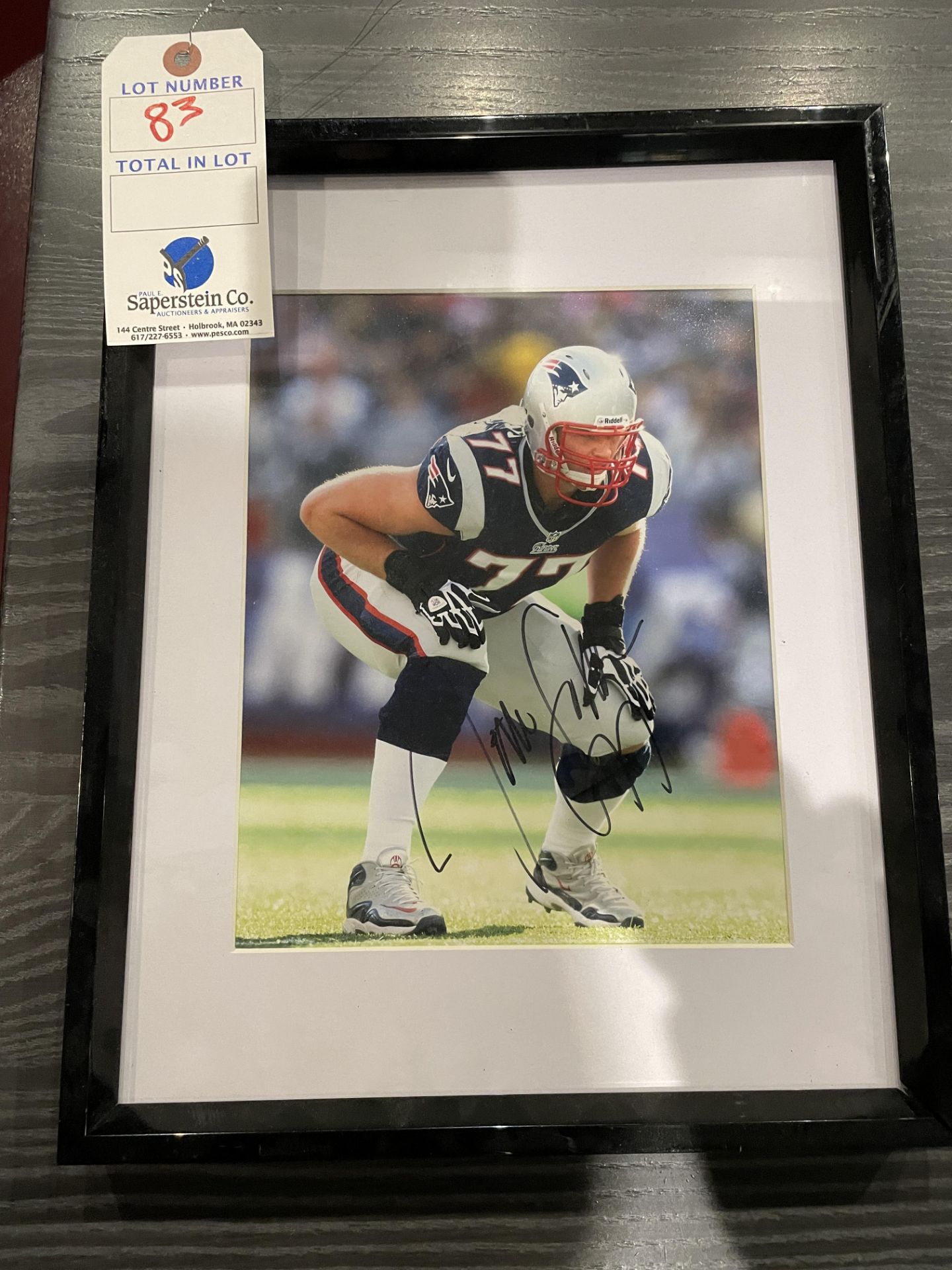 Patriots Player Nate Solder #77 Signed Photo 11"x14"
