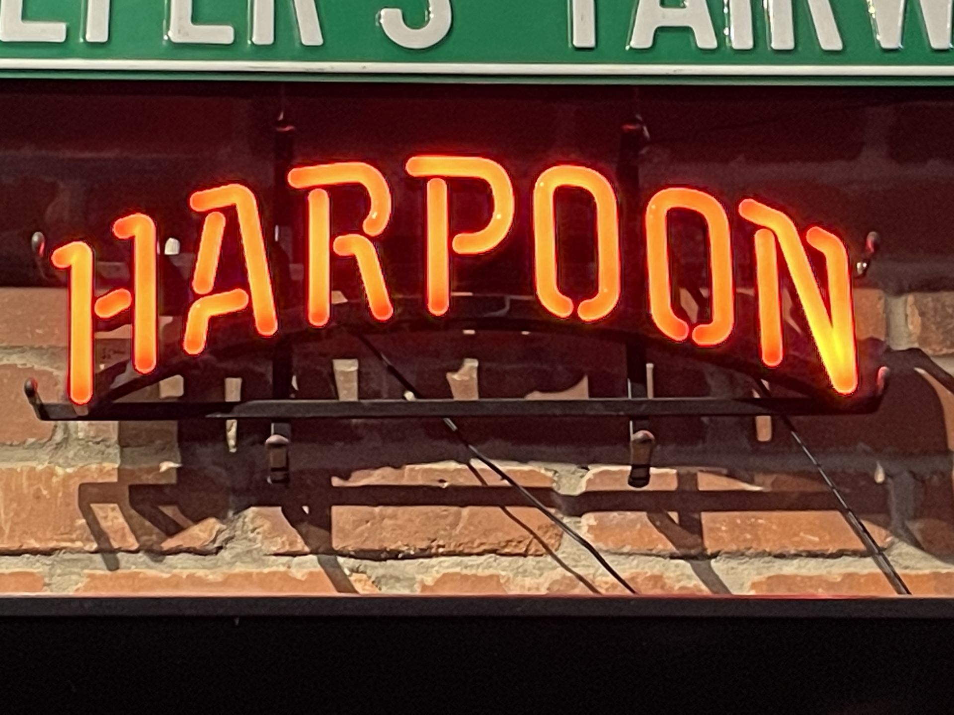 Harpoon Lighted Sign