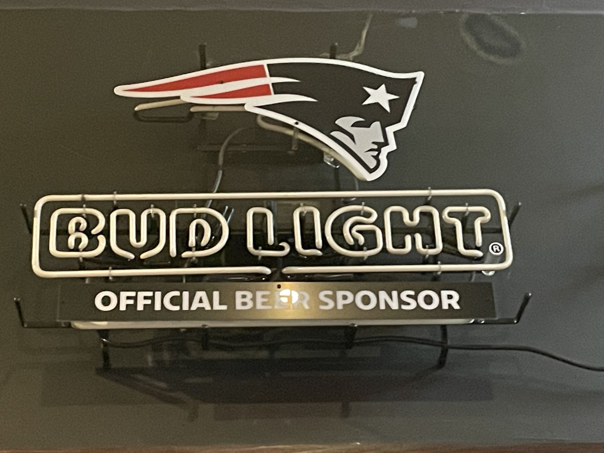 Pats Bud light Illuminated Sign ( Does Not Light Up )