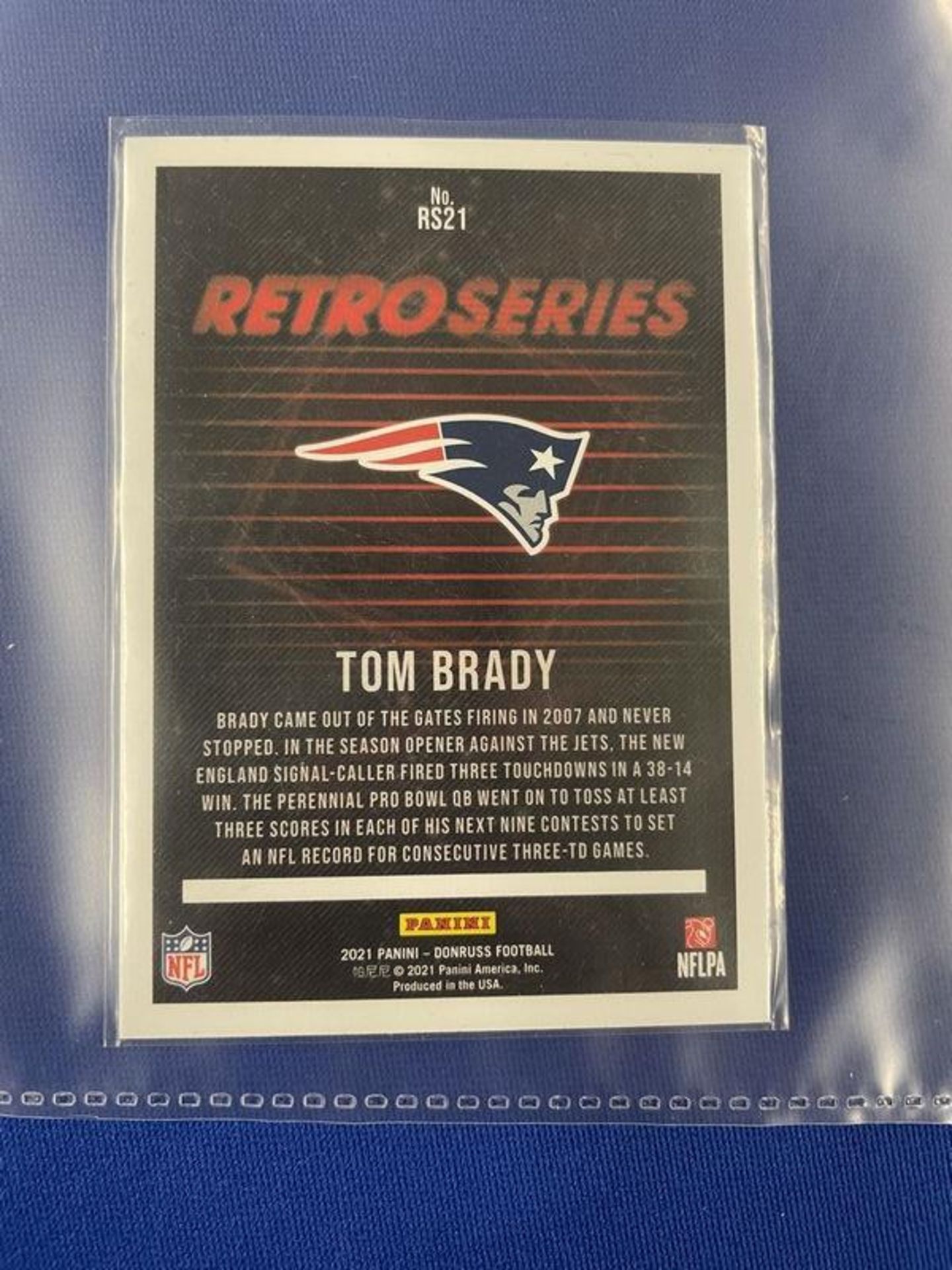 Panini 2021 Tom Brady Patriots Retro Series Player Card #RS21 - Image 2 of 2