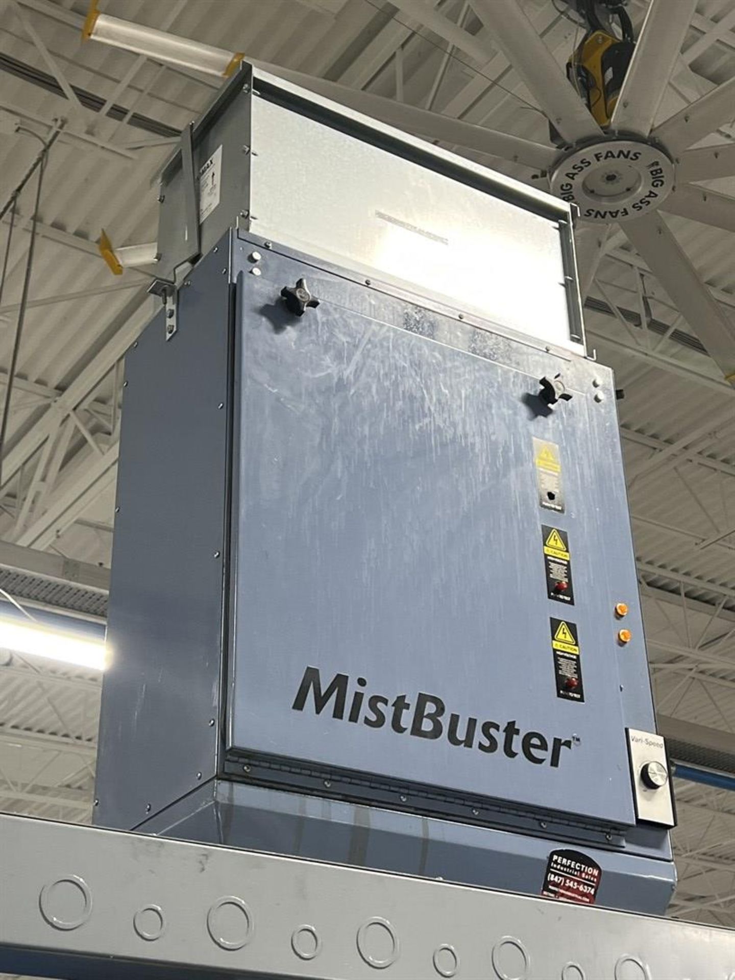 AIR QUALITY ENGINEERING Mistbuster 850 Air Cleaning System