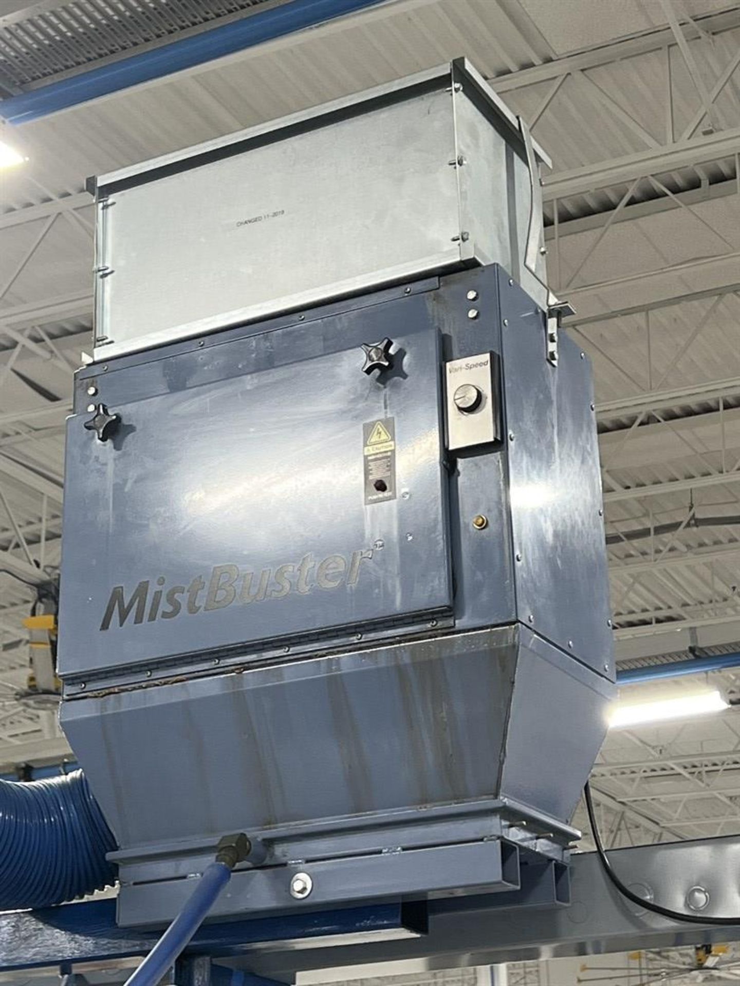 AIR QUALITY ENGINEERING Mistbuster 500 Air Cleaning System