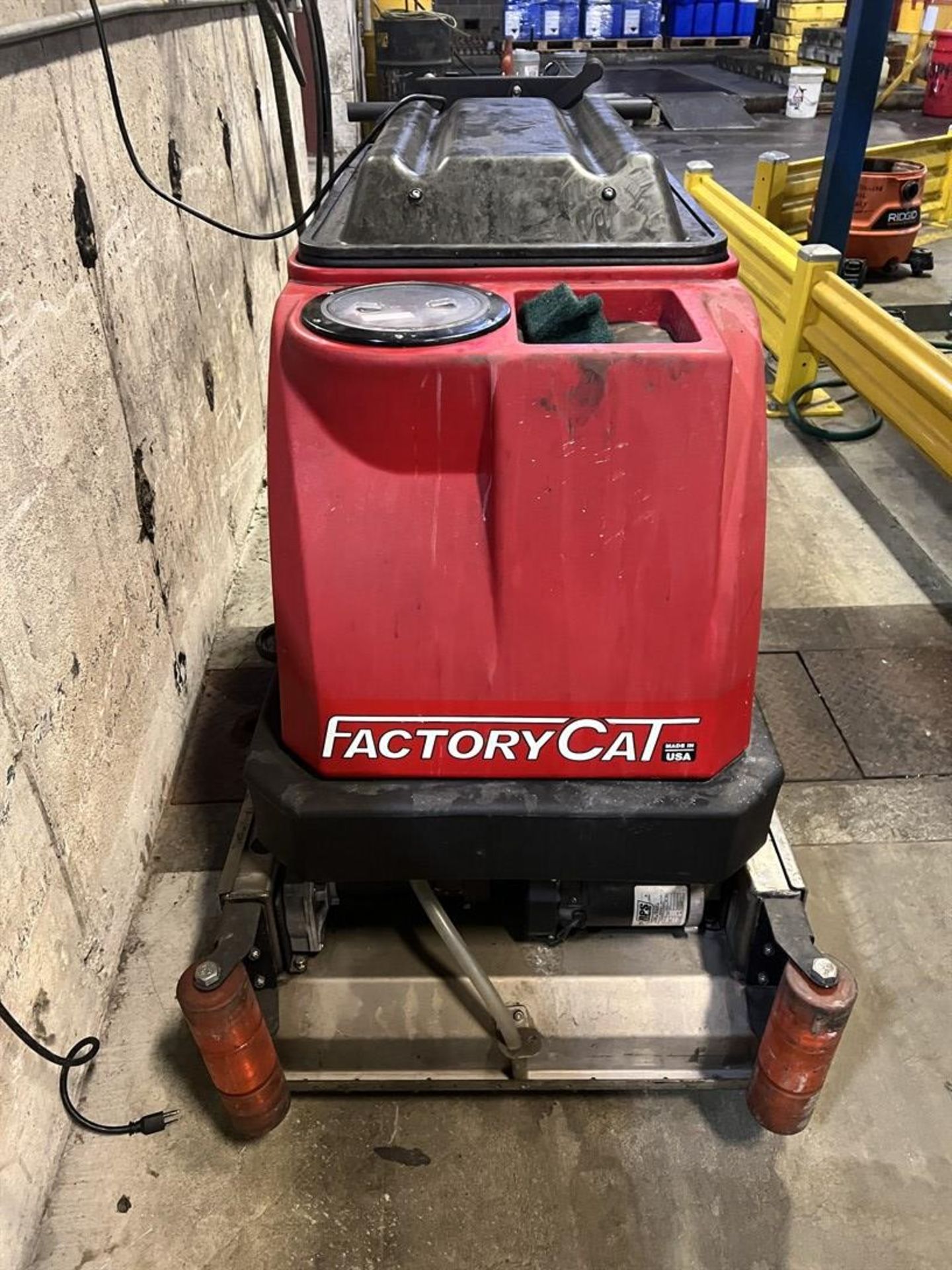 FACTORY CAT Mini HD Floor Scrubber, s/n 106085 - Image 2 of 4