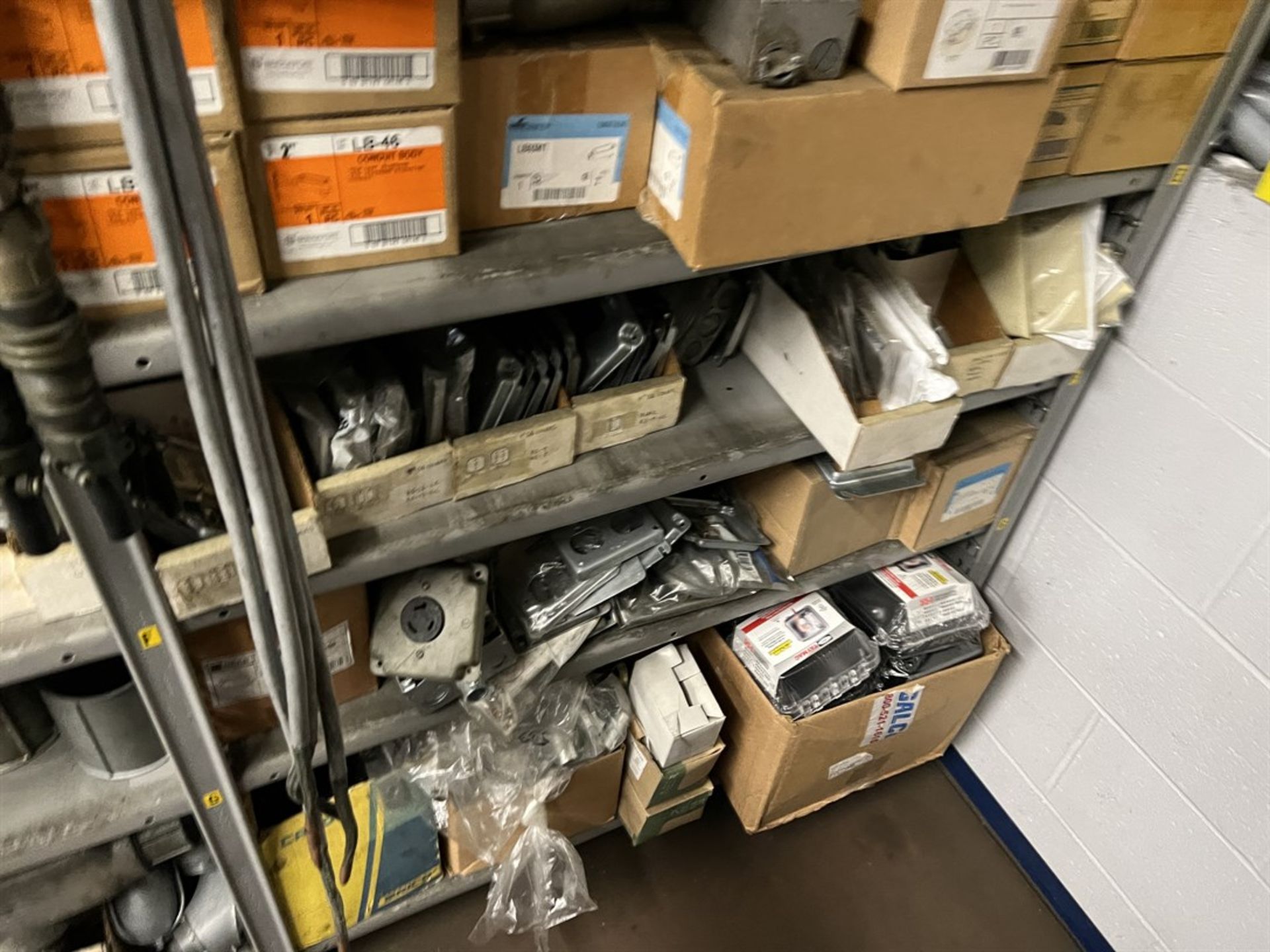 Maintenance Crib- Row of Shop Shelving w/ Contents Including Sockets, Beam Clamps, Liquids Tight and - Image 21 of 21