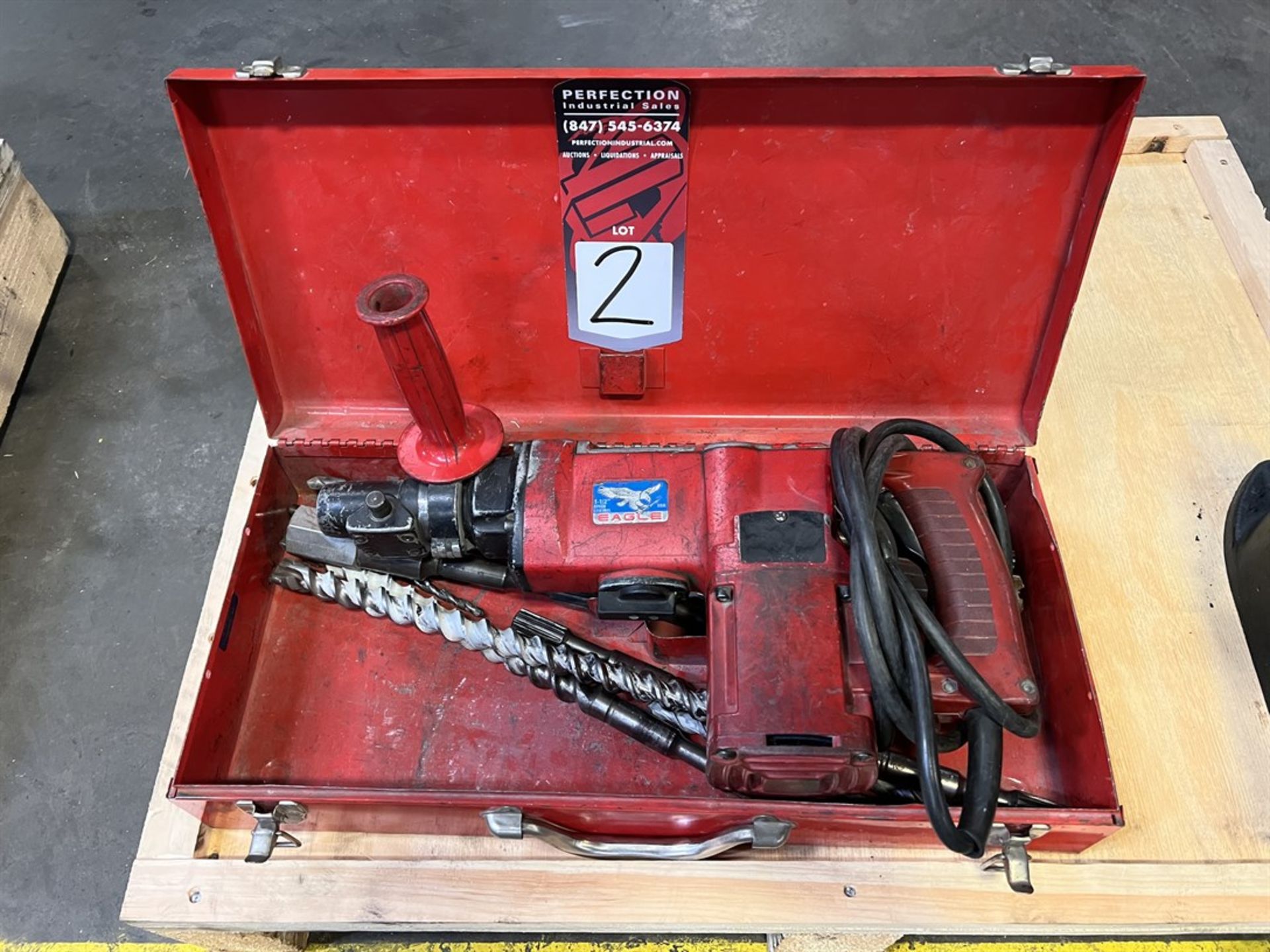 MILWAUKEE Eagle 1-1/2" Rotary Hammer