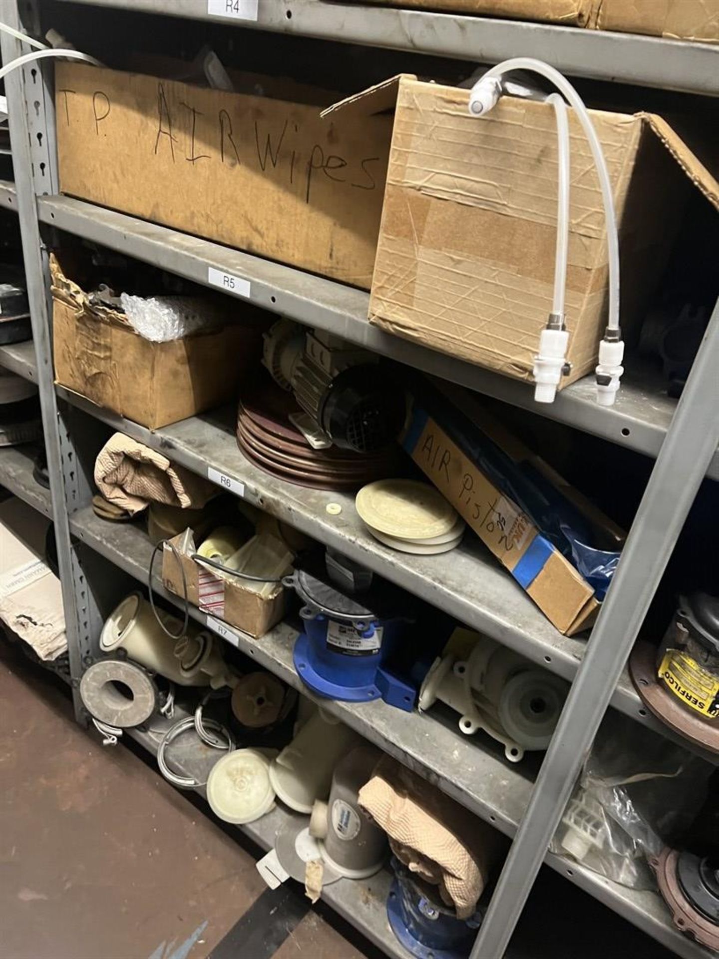 Maintenance Crib- Row of Shop Shelving w/ Contents Including Pulleys, Sleeves, Seals, Air wipes, - Image 18 of 22