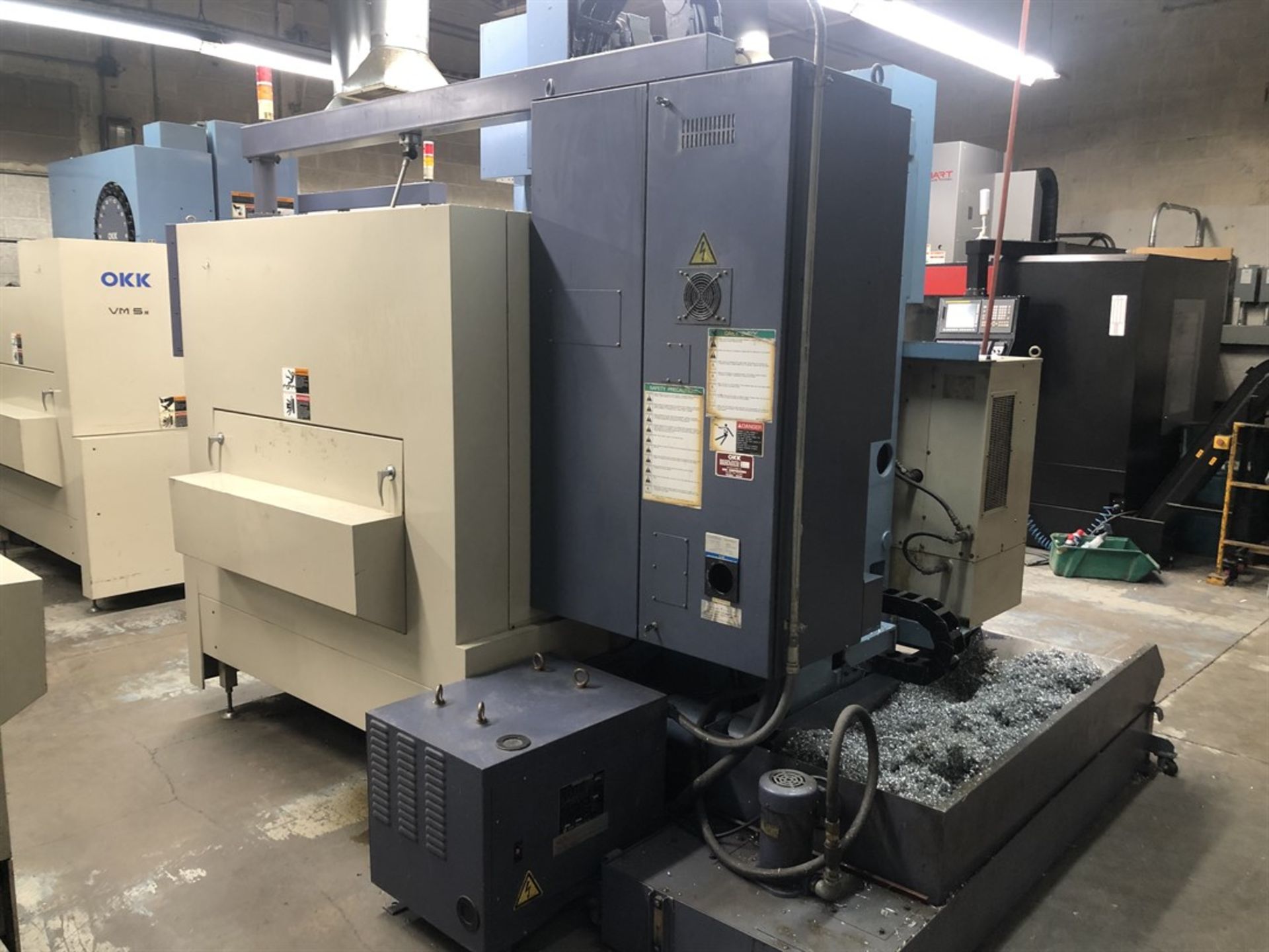 OKK VM5II Vertical Machining Center, s/n, 434, Neomatic 635 Control, 22” x 41” Table, CT40 Spindle - Image 3 of 11