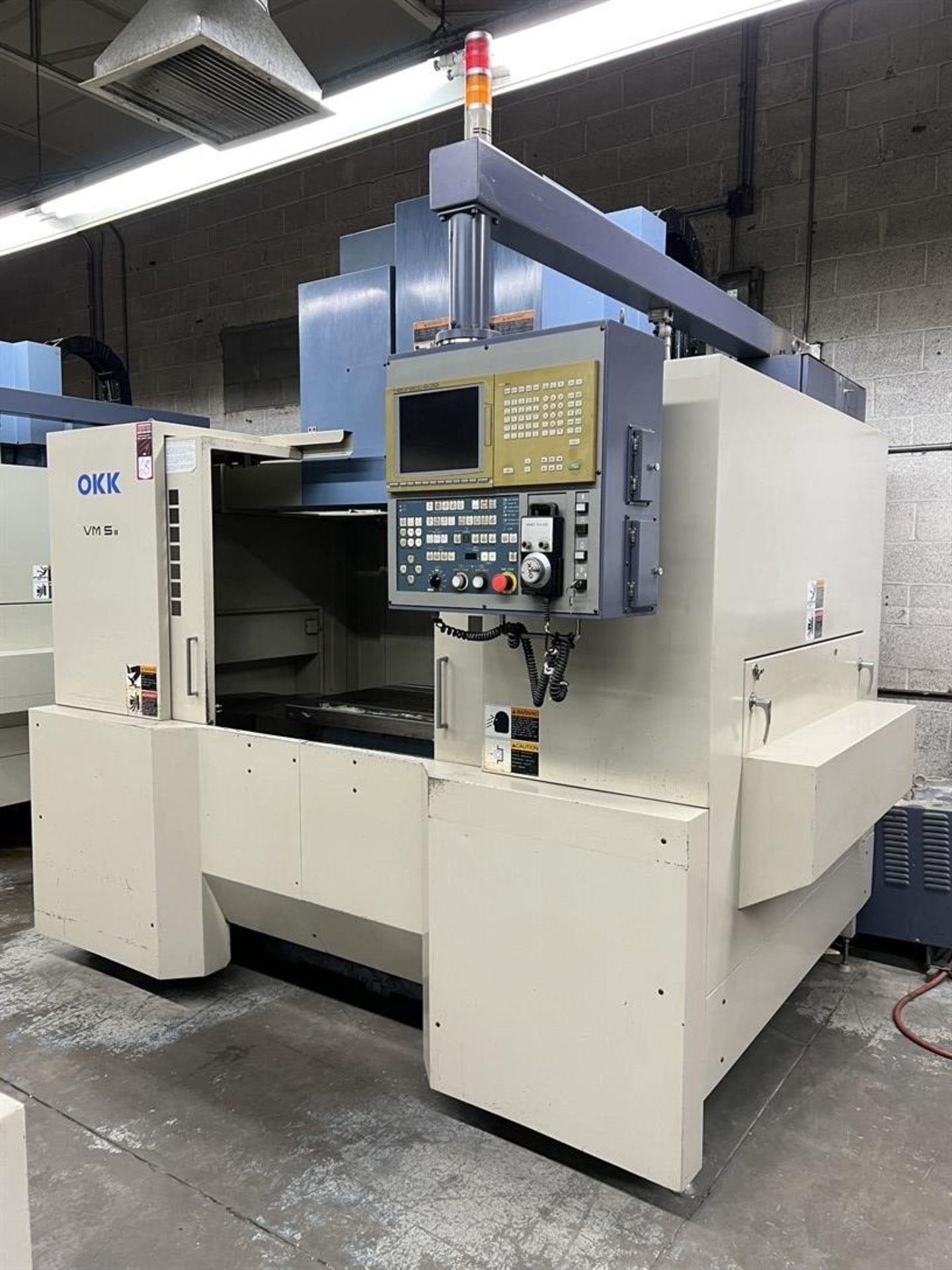 OKK VM5II Vertical Machining Center, s/n, 436, Neomatic 635 Control, 22” x 41” Table, CT40 Spindle