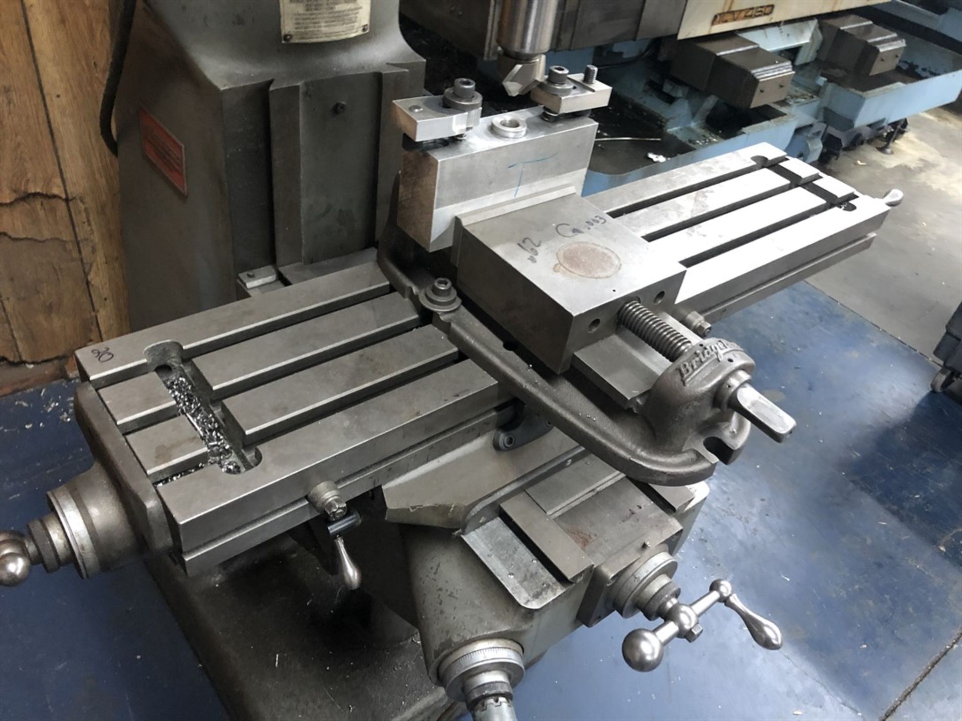 BRIDGEPORT Series I Milling Machine, s/n 224160, 2 HP, 9” x 42” Table - Image 3 of 5