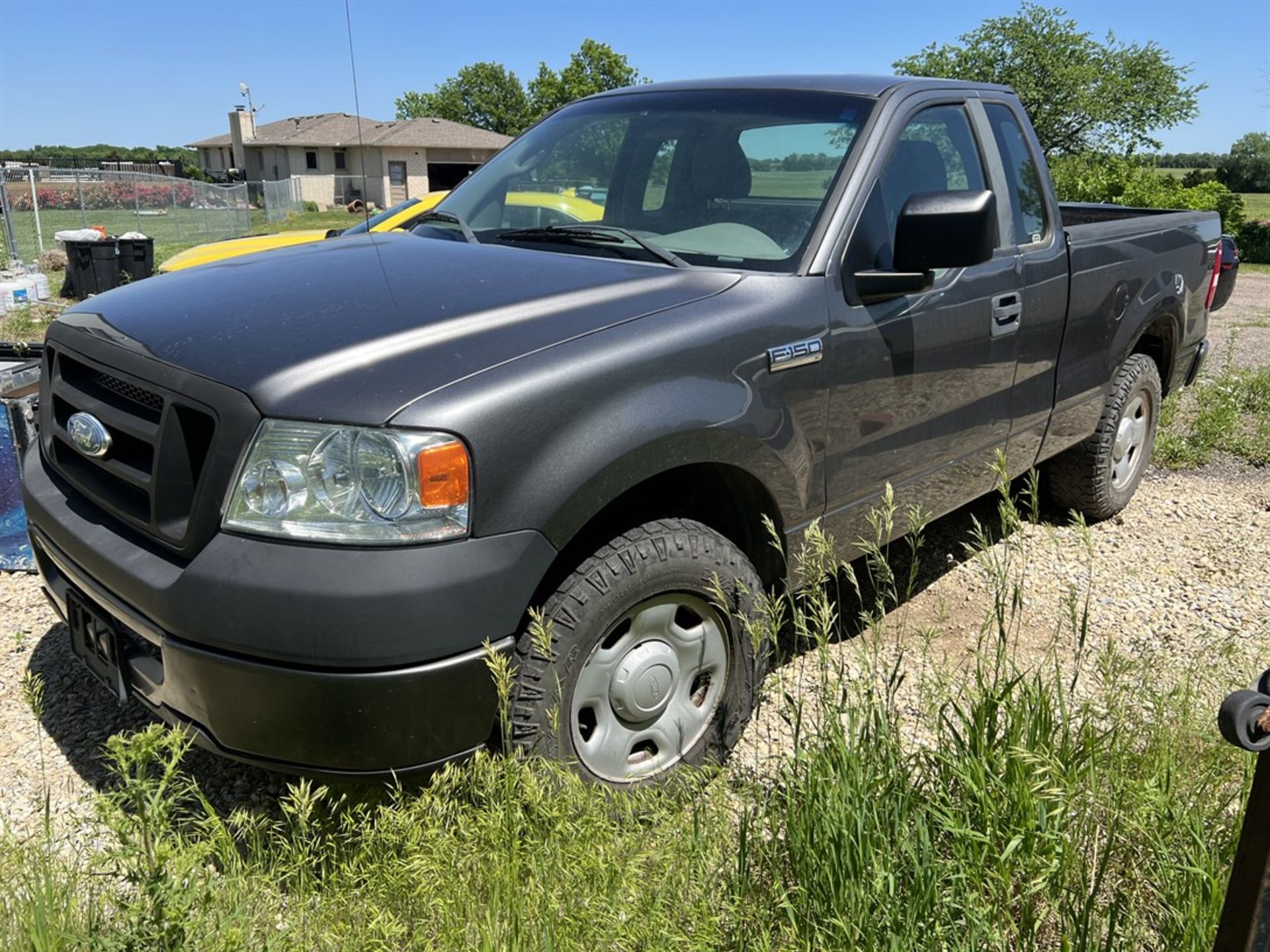 2006 FORD F-150 XL Pickup Truck, VIN 1FTRF12217NA06459, 139,685 Miles, Extended Cab, Automatic - Image 2 of 13