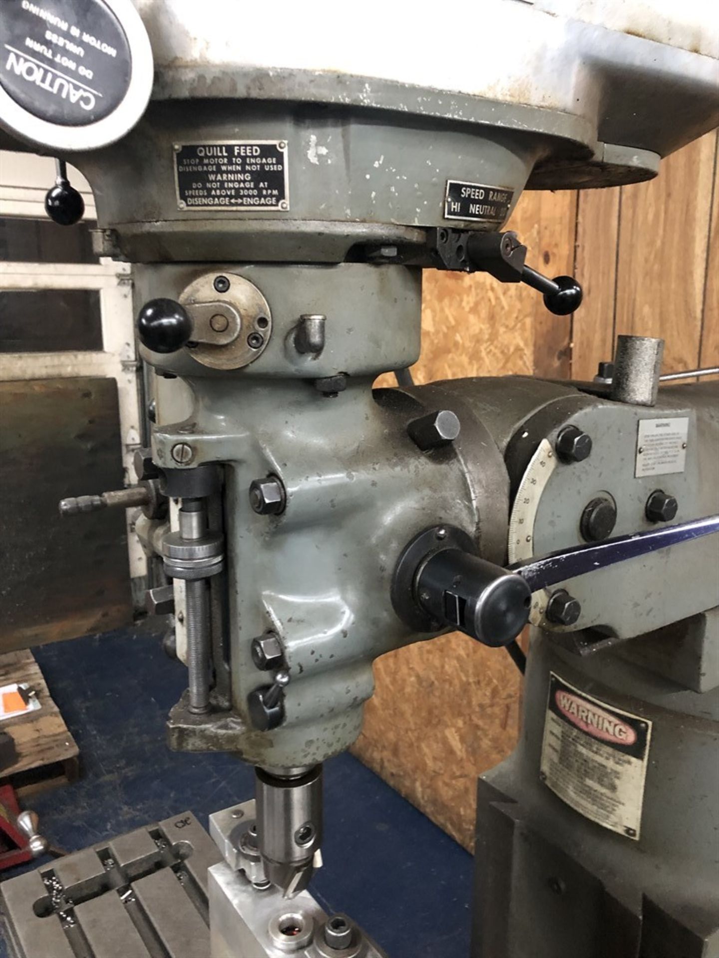 BRIDGEPORT Series I Milling Machine, s/n 224160, 2 HP, 9” x 42” Table - Image 5 of 5