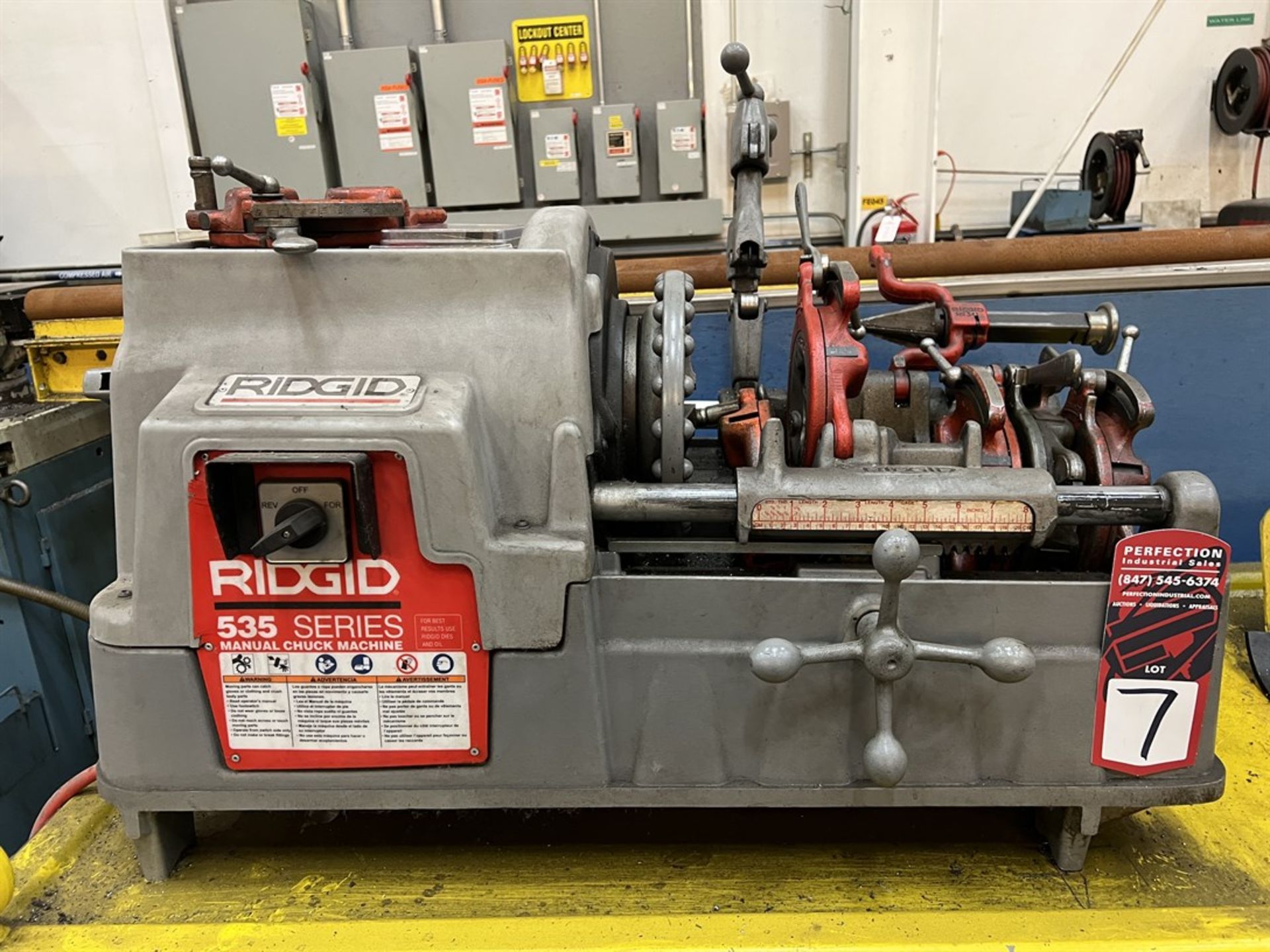 RIDGID 535 Series Pipe Threading Machine, s/n BE149880811 - Image 4 of 6