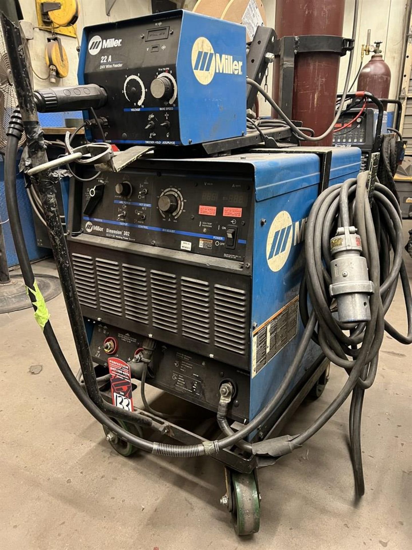 MILLER Dimension 302 Mig Welder, s/n MC430087C, w/ Miller 22A Wire Feed - Image 2 of 5