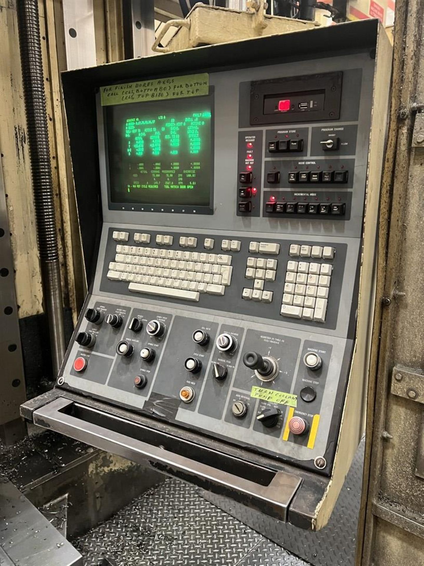 GIDDINGS & LEWIS MC 60 Horizontal Machining Center, s/n 450-232-90, G & L 8000 Control - Image 10 of 14