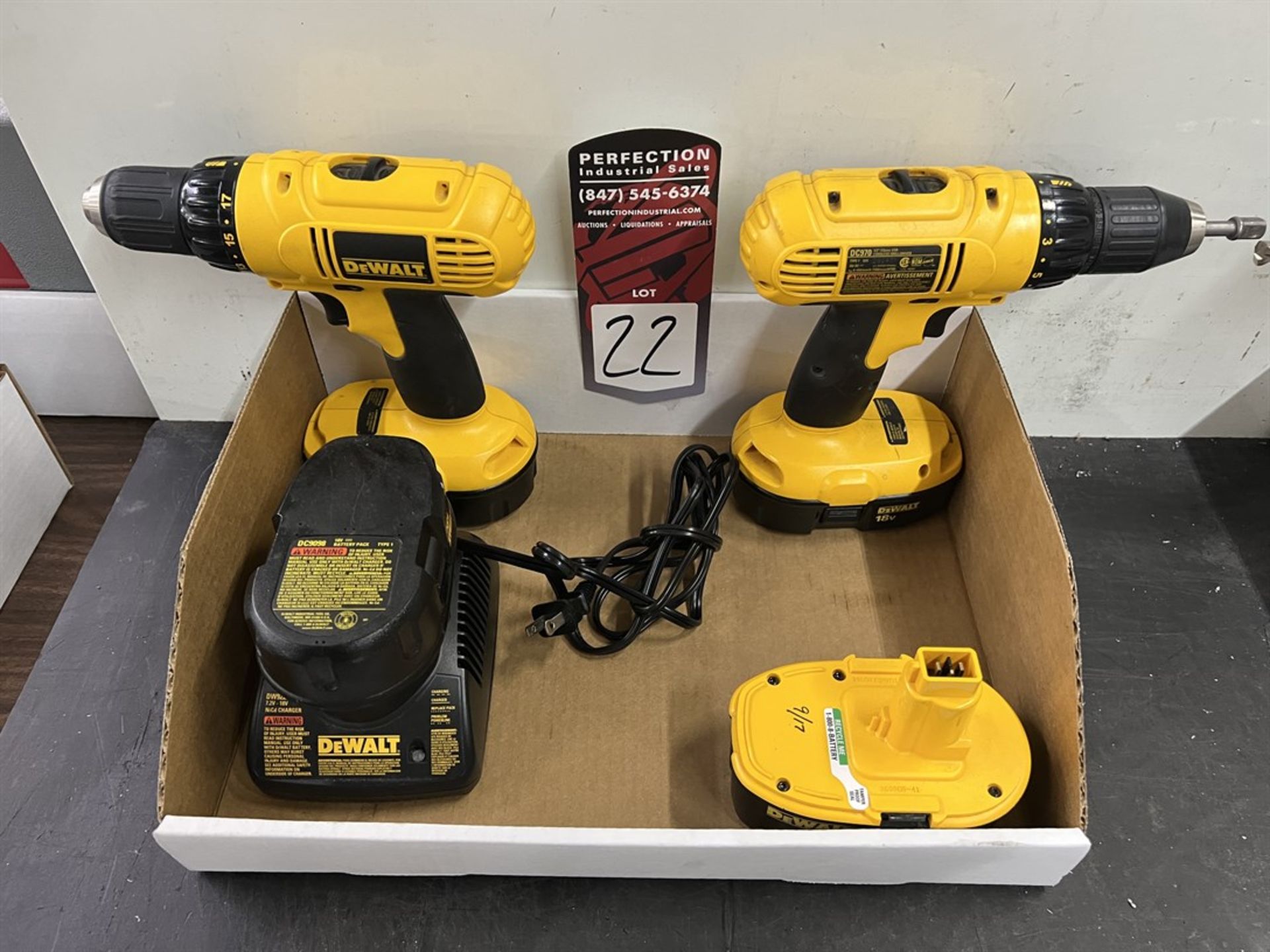 Lot of (2) DEWALT DC970 1/2" Cordless Drill Drivers w/ Batteries and Charger