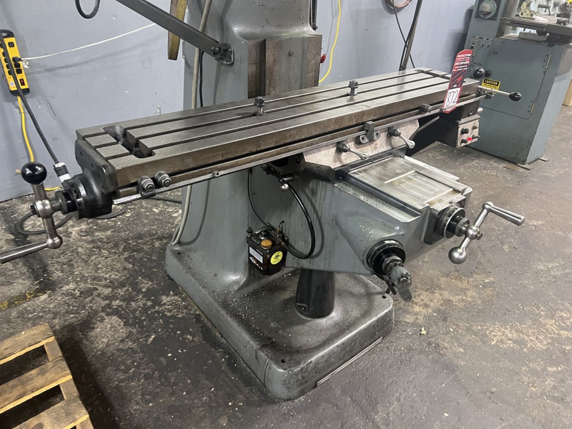 BRIDGEPORT Milling Machine, s/n HDNG1770, 9” x 48” Power Feed Table, 2 HP, Acu-Rite DRO - Image 3 of 6