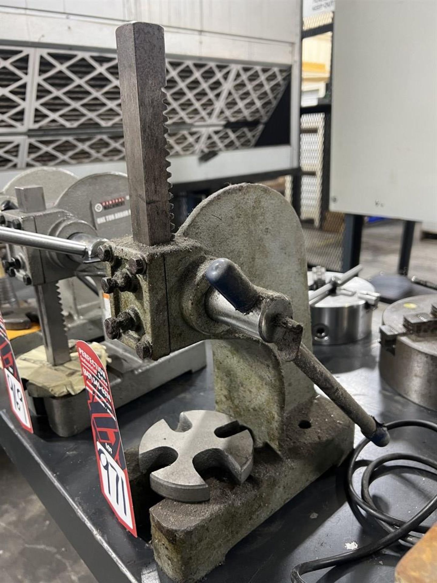 Unknown make Bench Top Arbor Press