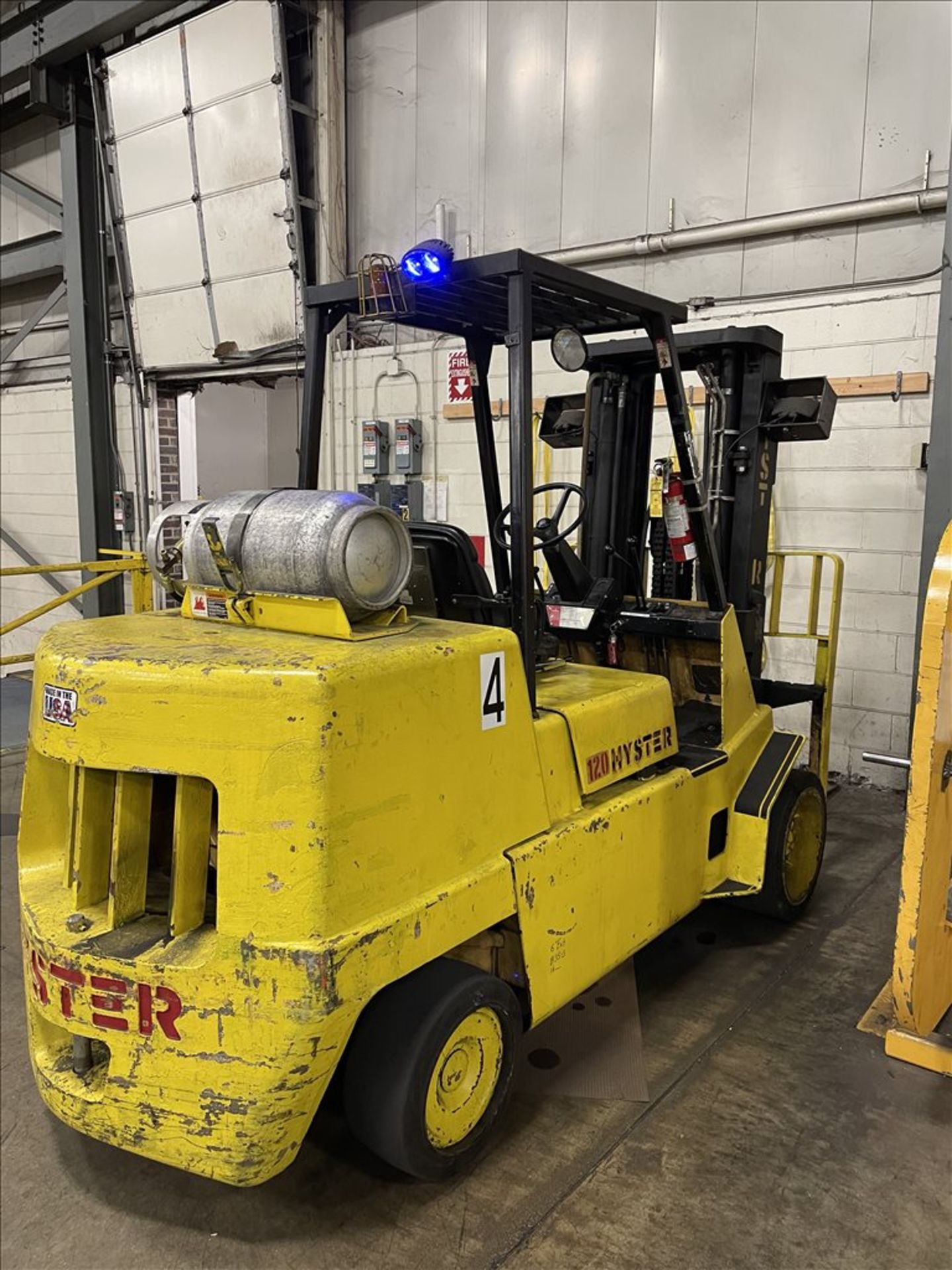 HYSTER S120XL 12,000 lb LP Forklift, s/n D004V03680L, 168" Load Height (Located in Wood Dale, IL) - Image 2 of 8