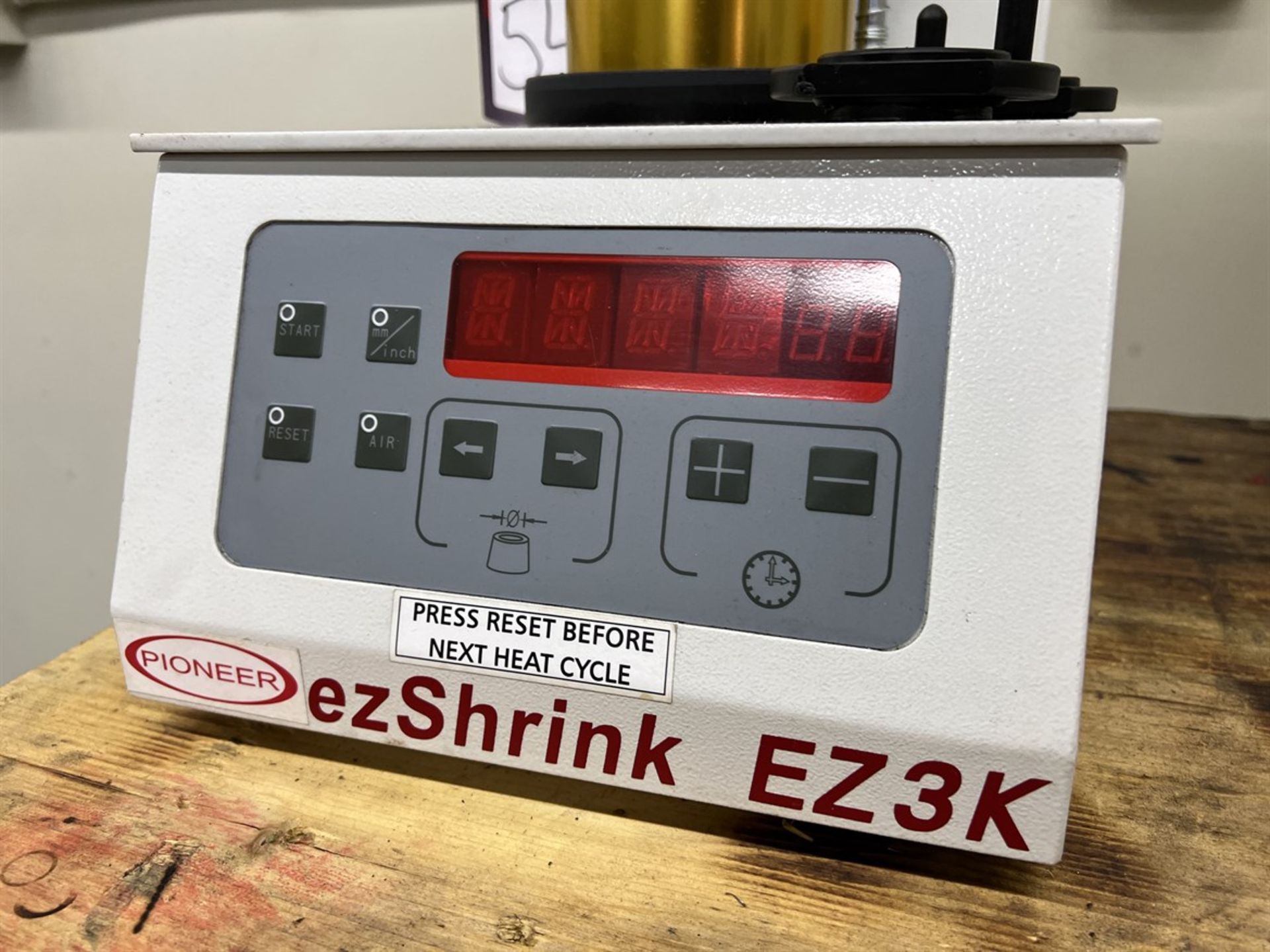 PIONEER EZ Shrink EZ3K Heat Shrink Tool System, s/n EZ3K-P104K - Image 3 of 8