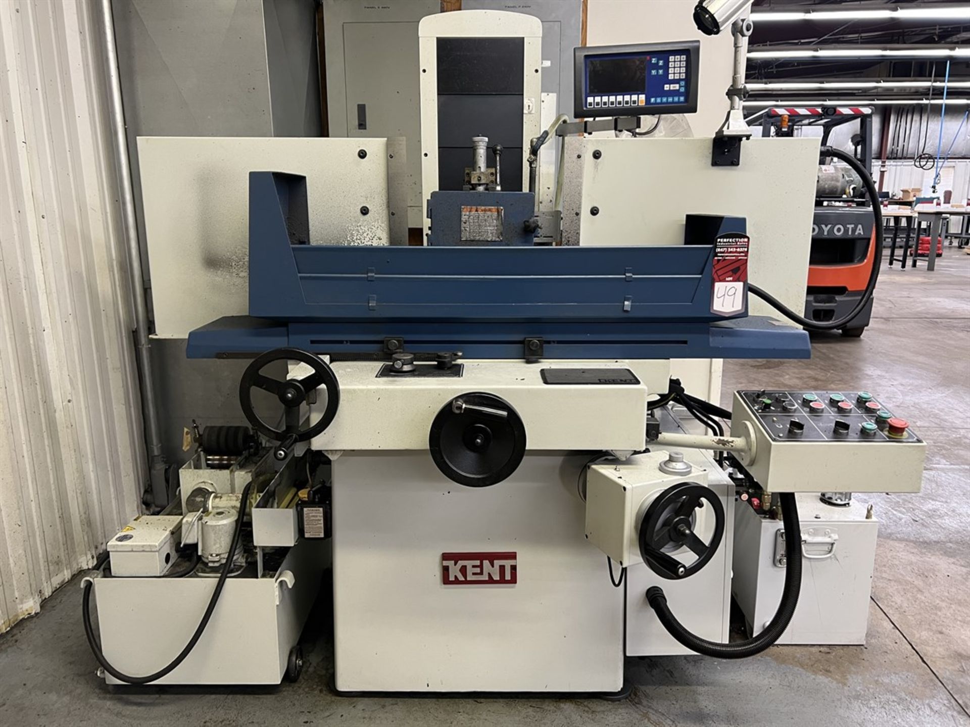 2019 KENT KGS-250AHD Surface Grinder, s/n 193C12, 8" x 18" Magnetic Chuck, 21.25" Longitudinal Table