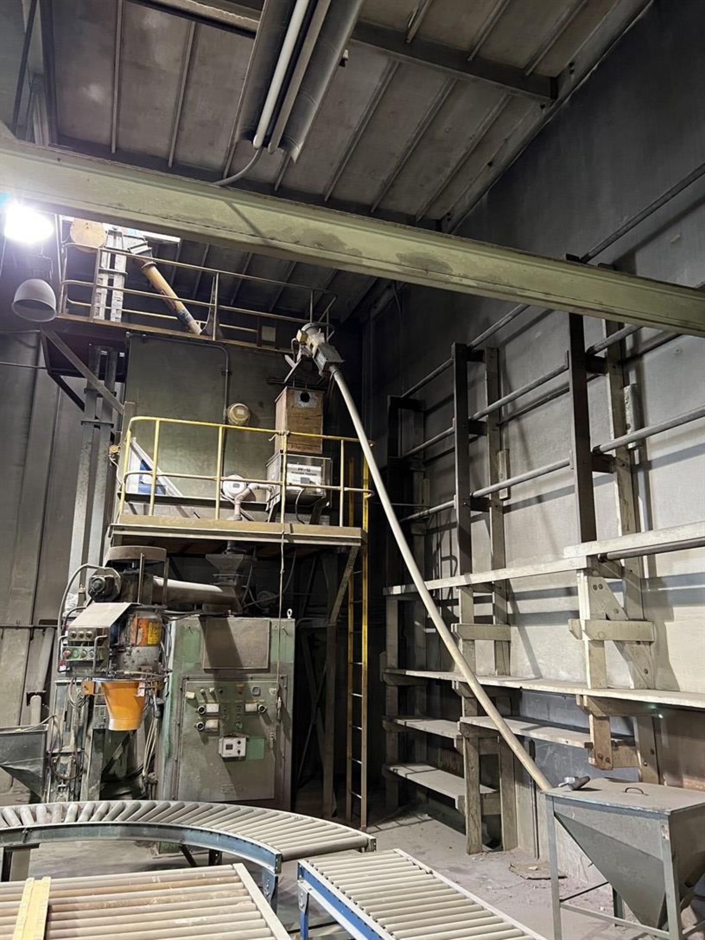 COMPLETE Foundry Sand Blending and Handling System Comprising 725 Cu Ft Receiving Hopper, 200 Sq. Ft - Image 3 of 4