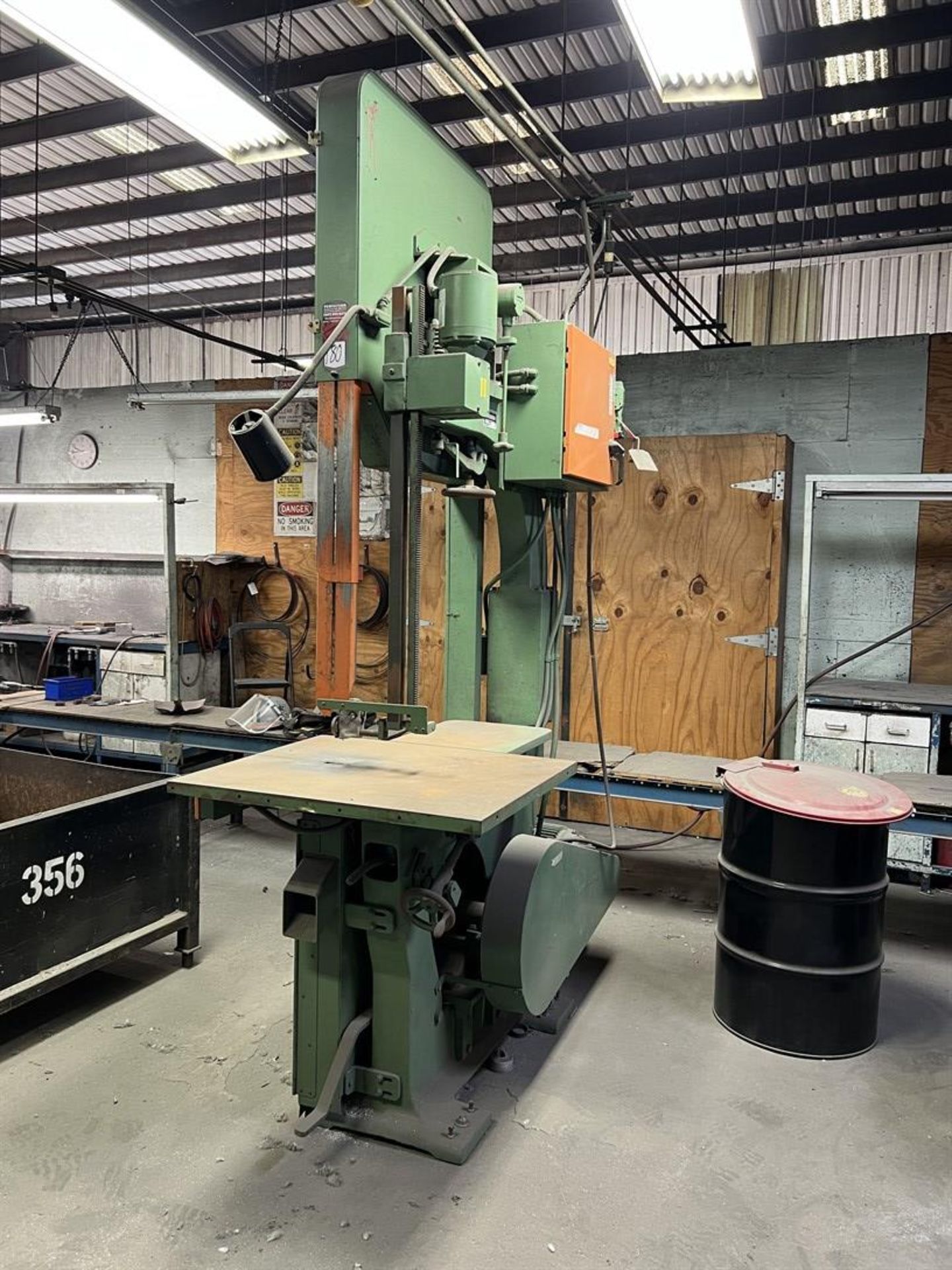 NORTHFIELD 36 Vertical Bandsaw, s/n B170121-F