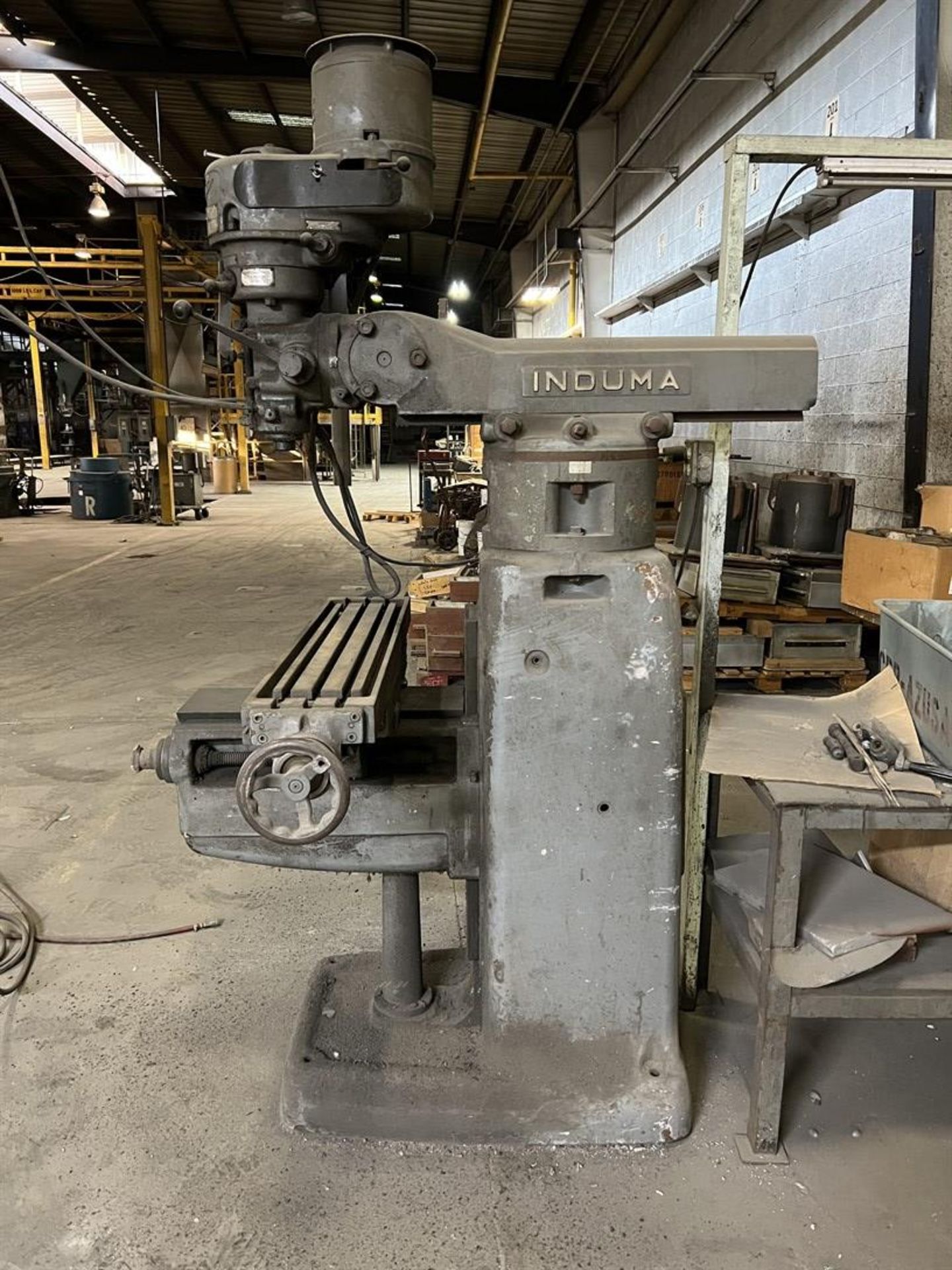 INDUMA Milling Machine, s/n na, 9” x 42” Table, 80-2713 RPM, 2 HP - Image 3 of 7