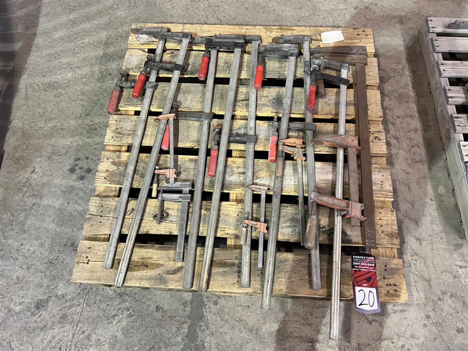 Lot of Assorted Bar Clamps