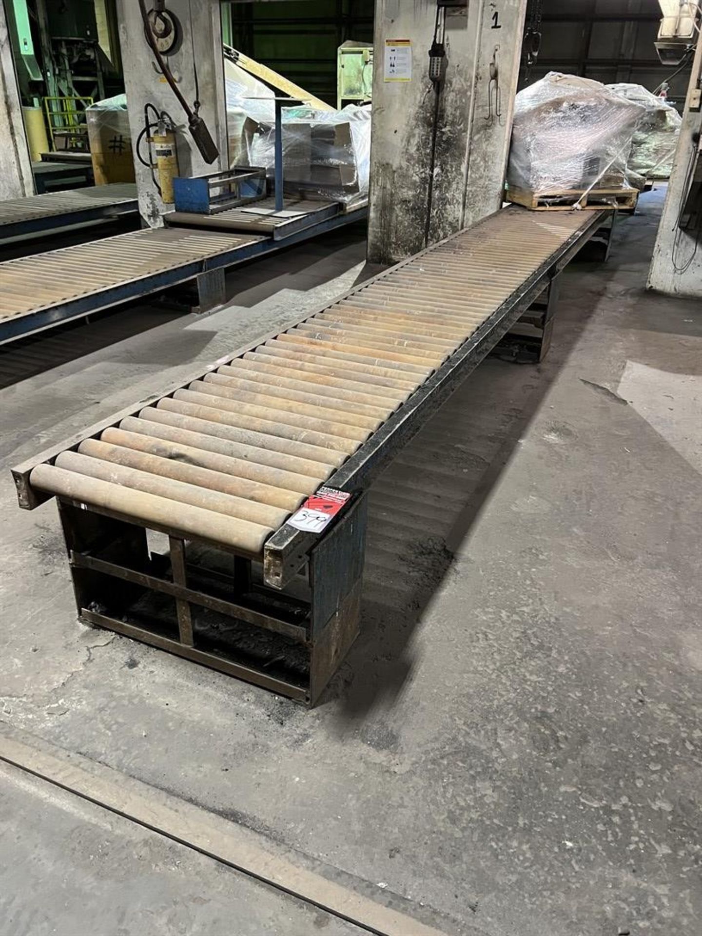 28x496" Roller Conveyor