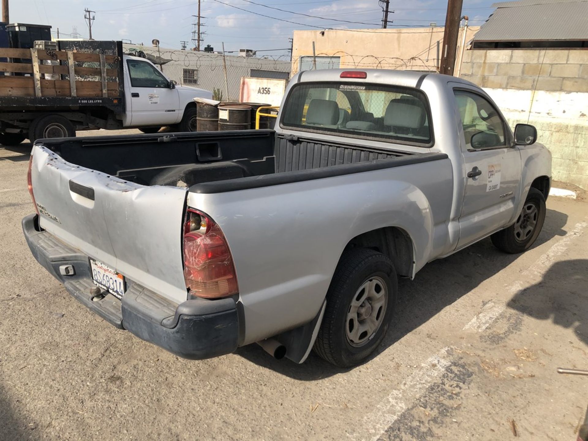 2005 TOYOTA Tacoma Pickup Truck, VIN 5TENX22N45Z089598, 281095 Miles - Image 4 of 10