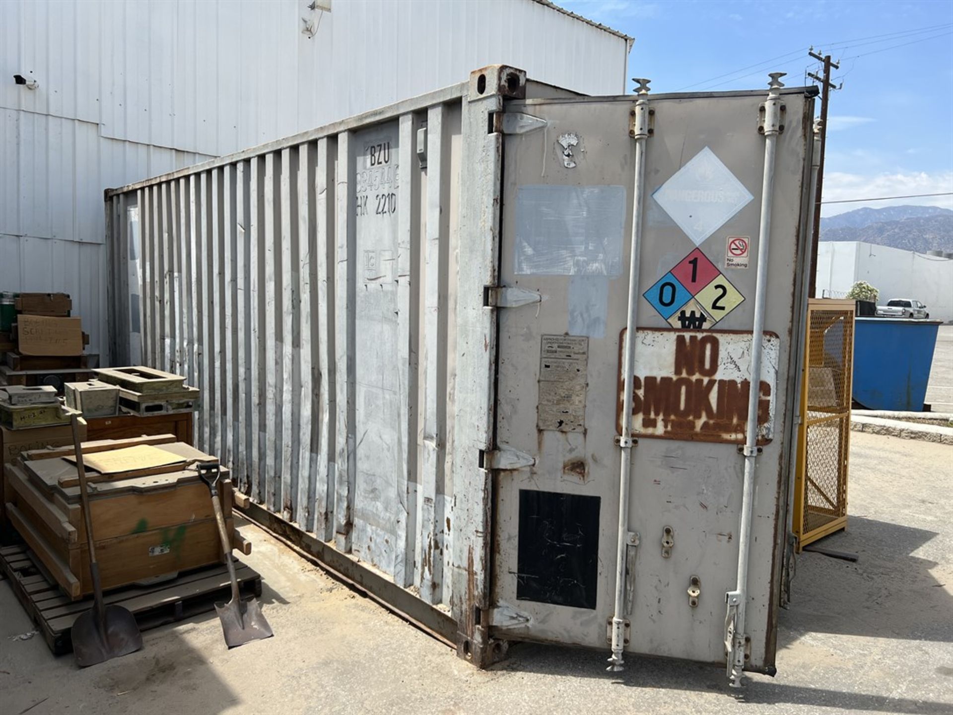 20' Shipping Container, (NO CONTENTS)