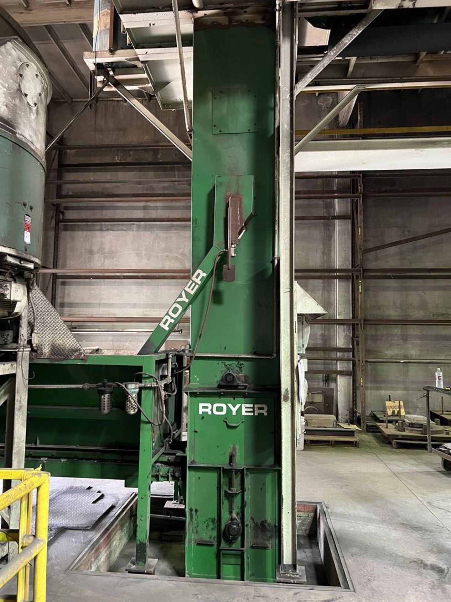 ROYER 3HP Bucket Elevator, 1'10"x2'6"x21' - Image 3 of 10