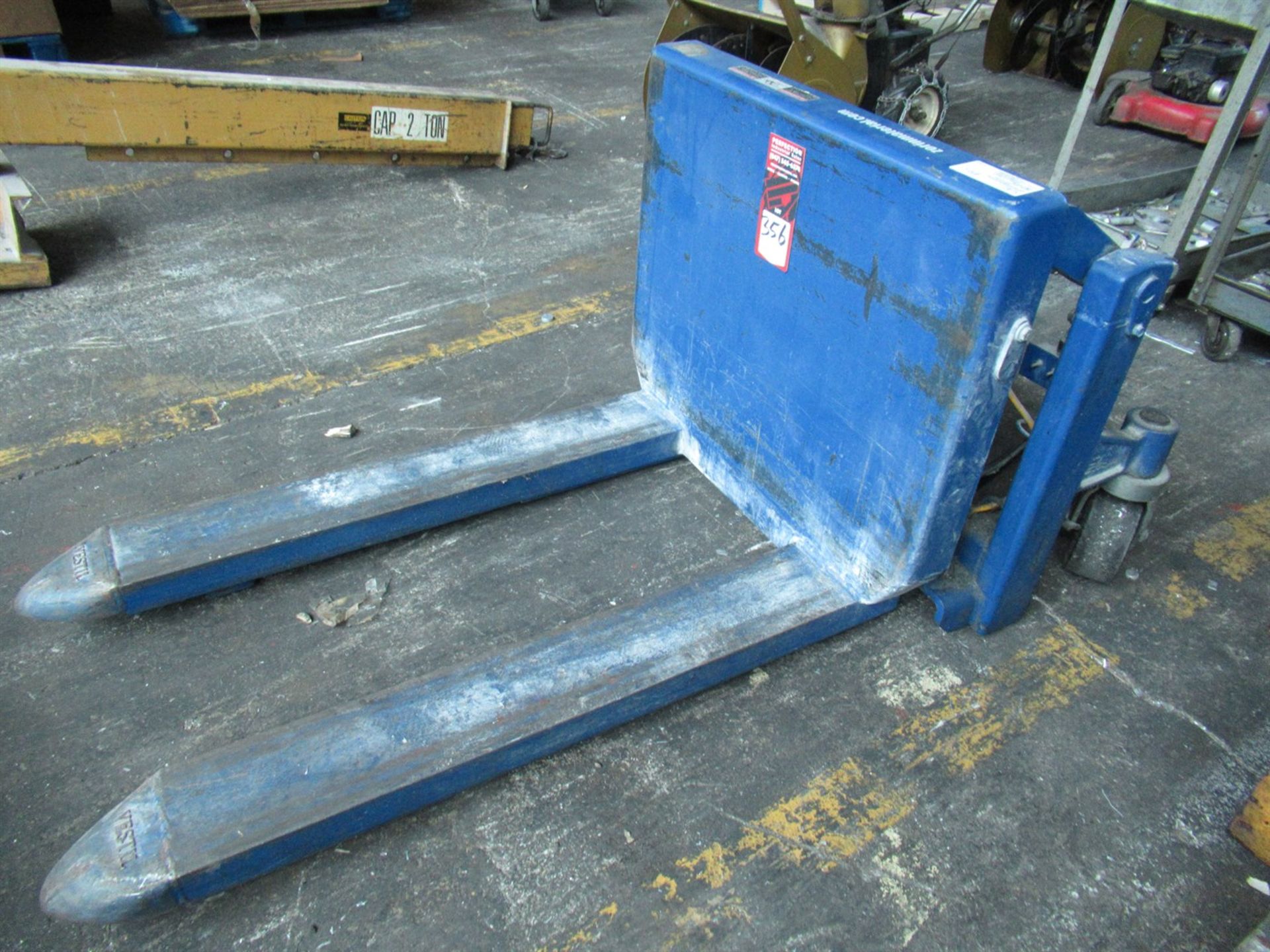 VESTIL Material Tilt Back Lifts 2000 LBS , 120V , m/n TM-20-AC , s/n S953039-2 - Image 2 of 2