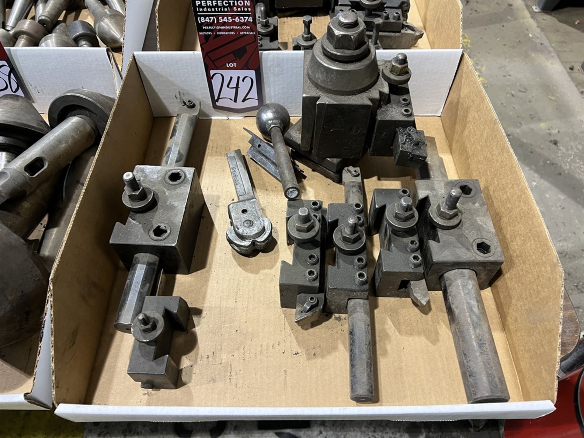 Quick Change Tool Post w/ Holders (Building 44)