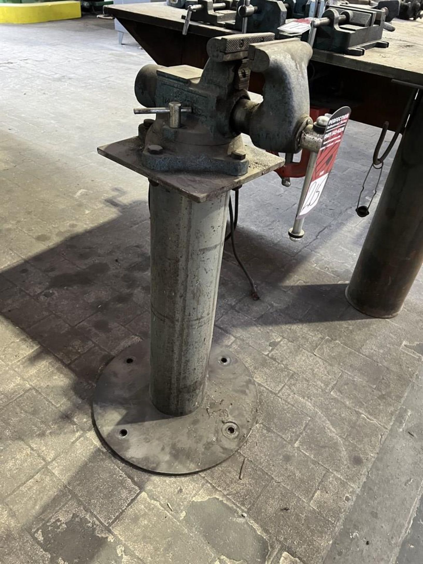 5.5" Bench Vise on Pedestal (Building 44)