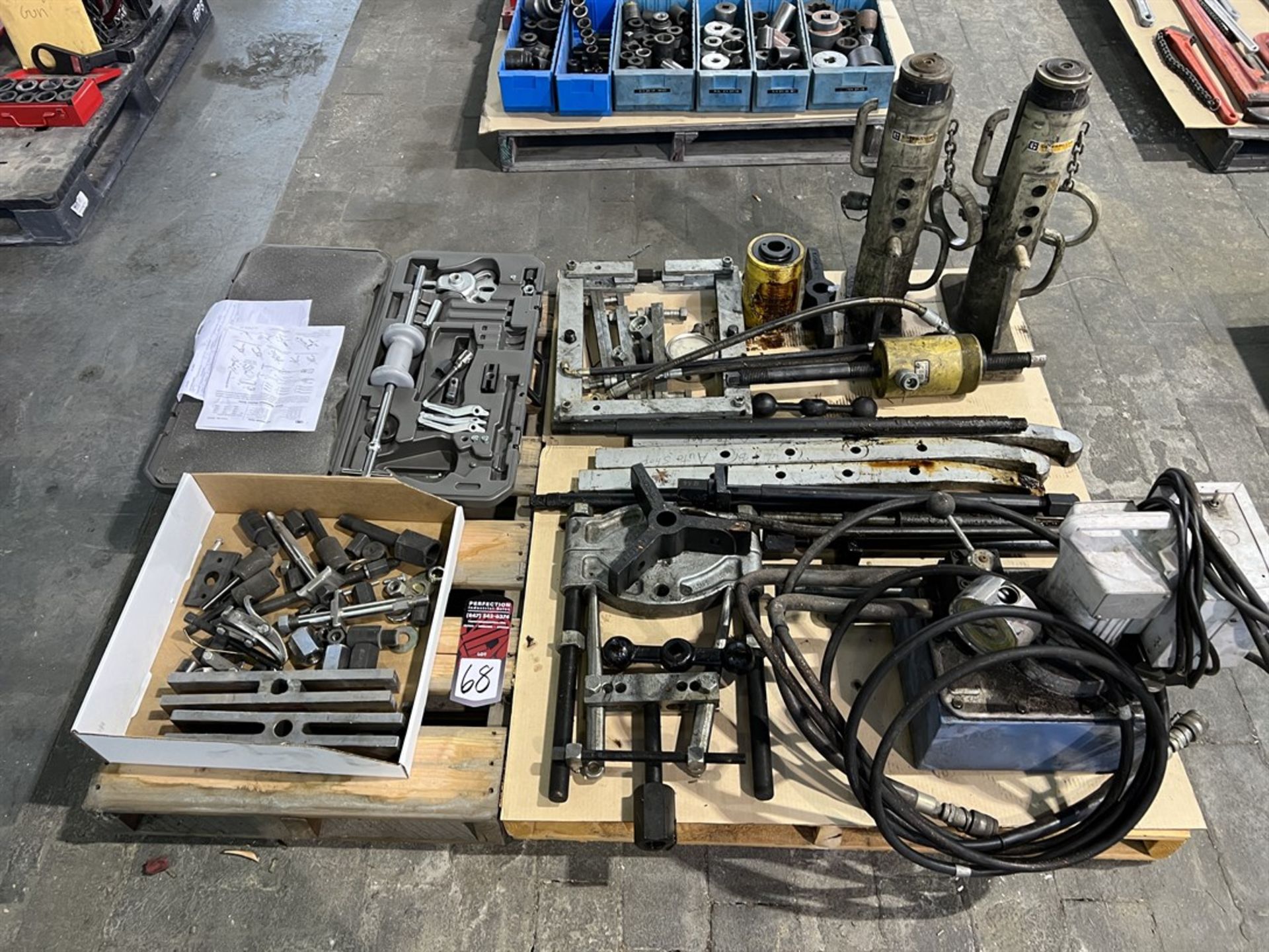 Pallet Comprising OTX Hydraulic Pump, Jacks, Bearing Puller/Separators, and Slide Hammer (Building