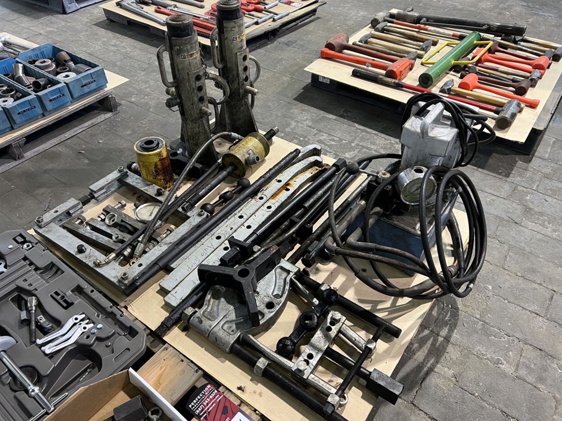 Pallet Comprising OTX Hydraulic Pump, Jacks, Bearing Puller/Separators, and Slide Hammer (Building - Image 3 of 3