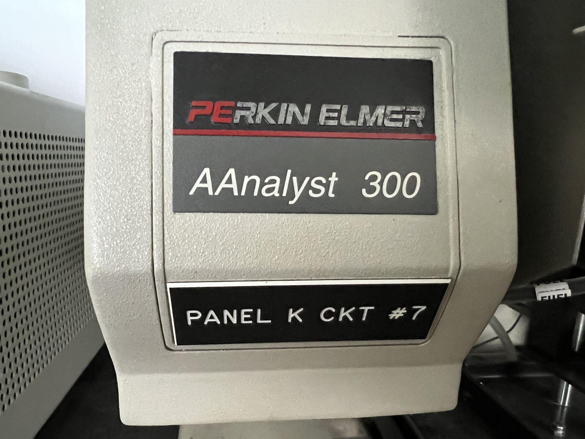 PERKIN-ELMER Aanalyst 300 Atomic Absorption Spectrometer, s/n 041N7112411 - Image 5 of 6