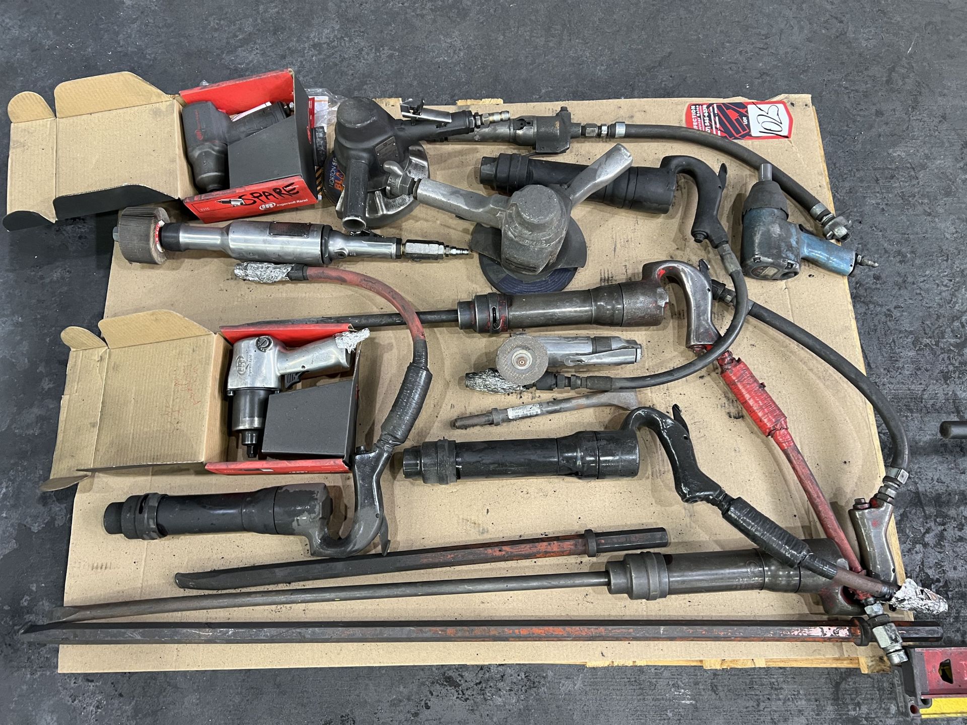 Pallet of Assorted Air Tools Including Angle Grinders, Impacts, Chisel and Saw - Image 2 of 2