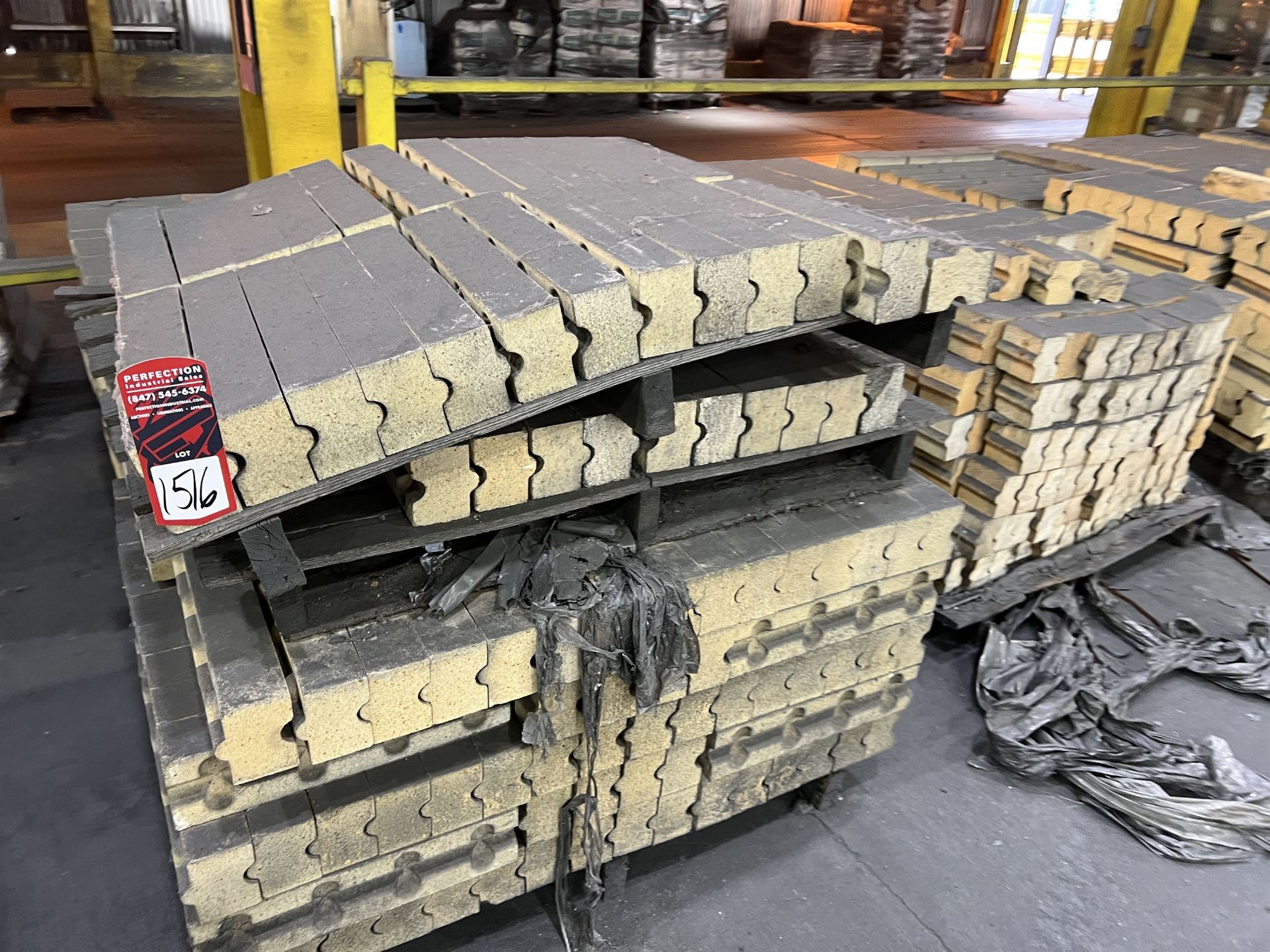 Lot of (18) Pallets of Assorted Carbon BakingBrick - Image 7 of 7