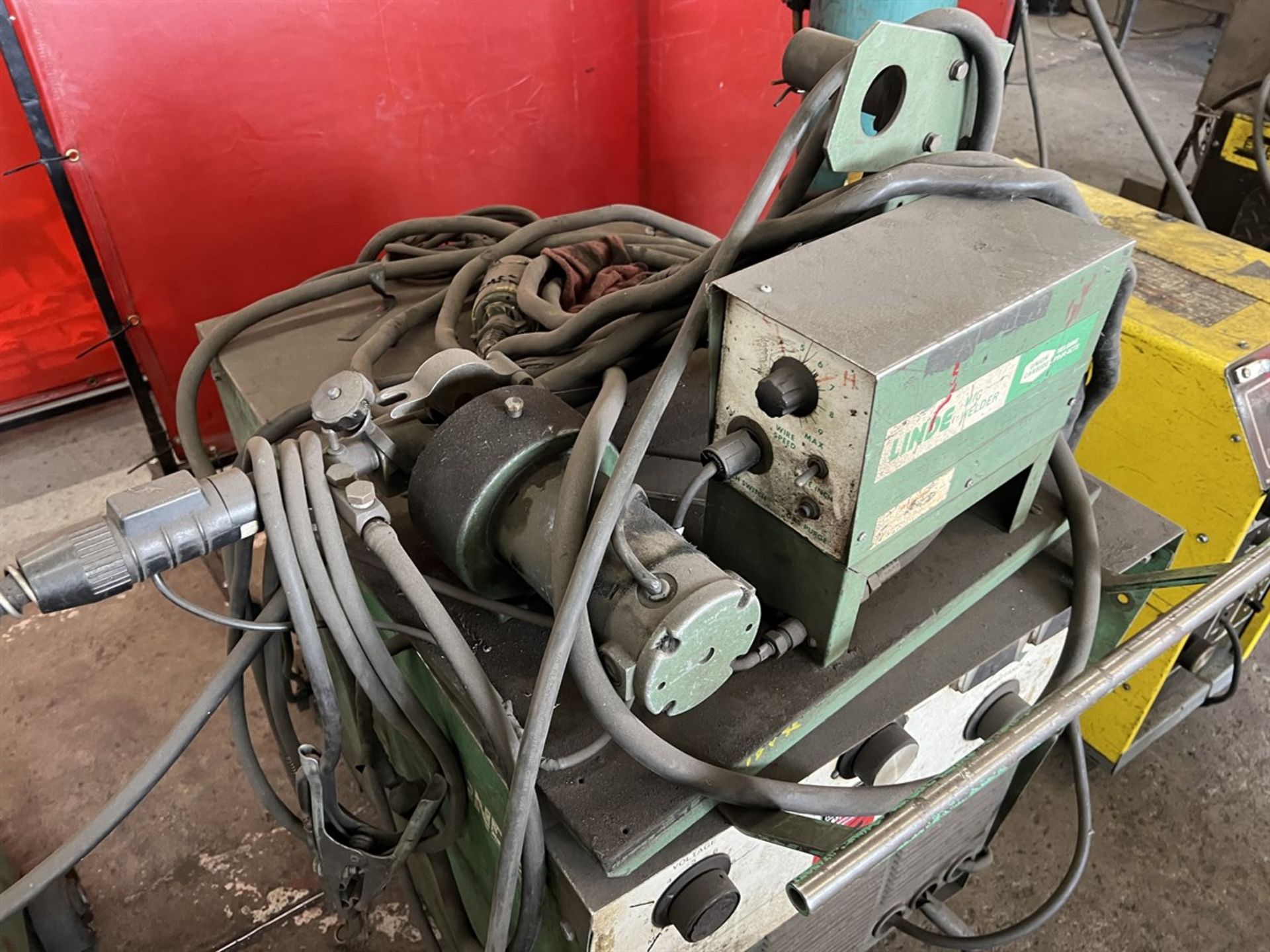 L-TEC VI-252 CV MIG Welder, s/n B85G-53538, w/ Linde Wire Feeder, (Fab Shop) - Image 3 of 4