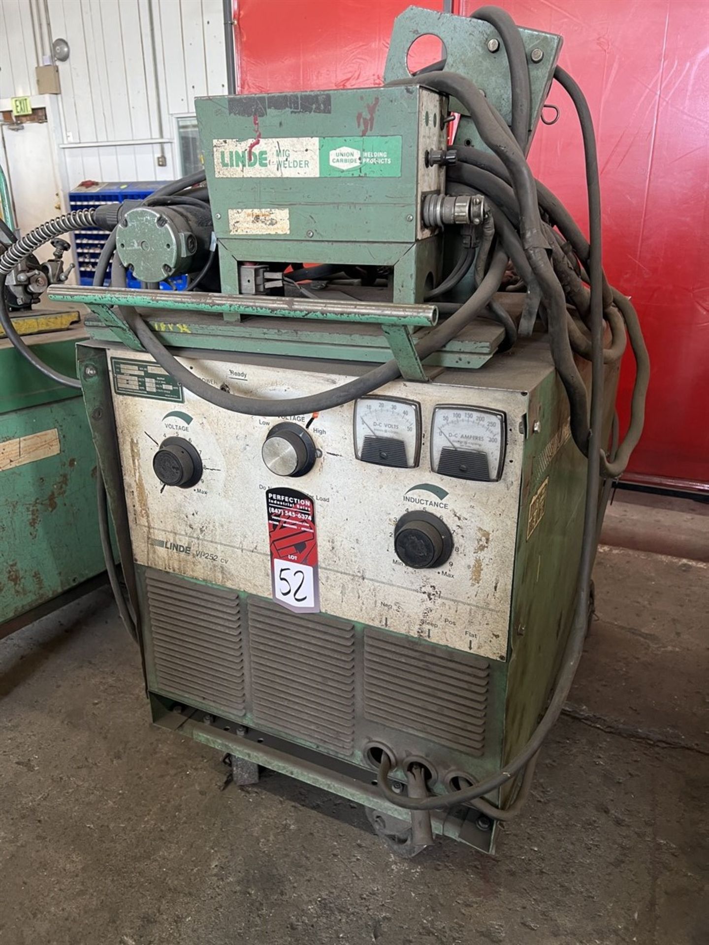 L-TEC VI-252 CV MIG Welder, s/n B85G-53538, w/ Linde Wire Feeder, (Fab Shop)