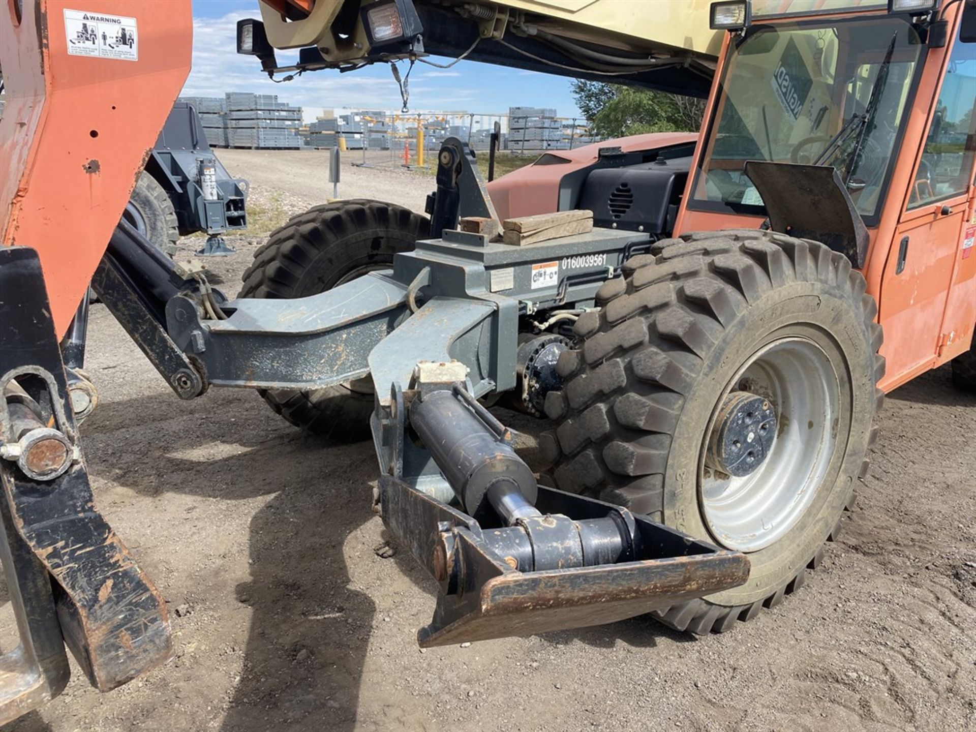 2010 JLG G12-55A Telehandler, 12,000 LB Capacity, 55' Max Lift Height, 10 Degree Frame Leveling, 20 - Image 3 of 18