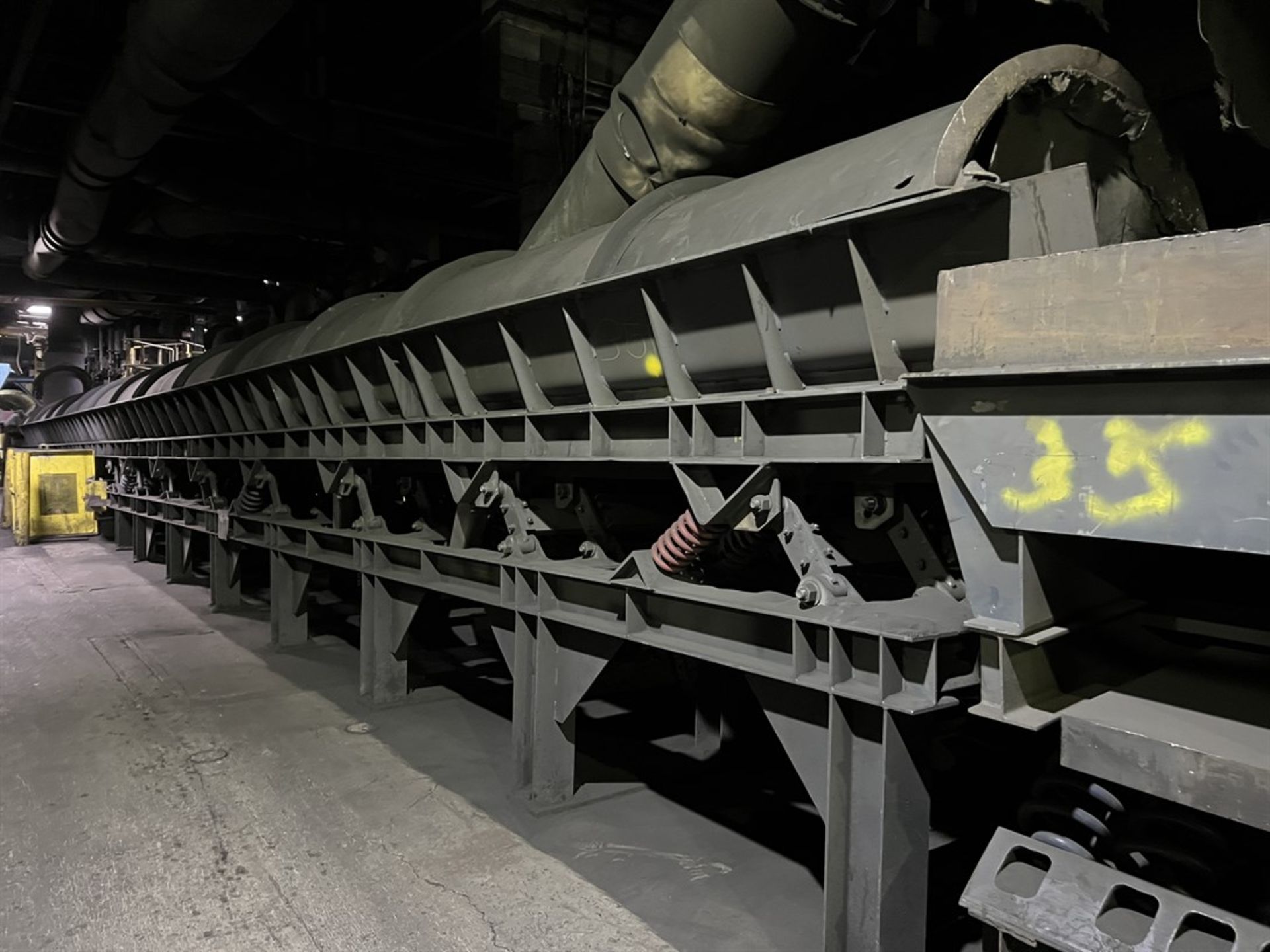 GENERAL KINEMATICS Syncro-Coil SCRT 42-83 Vibrating Conveyor, s/n C7323-1, 42"W x 83'L - Image 4 of 4