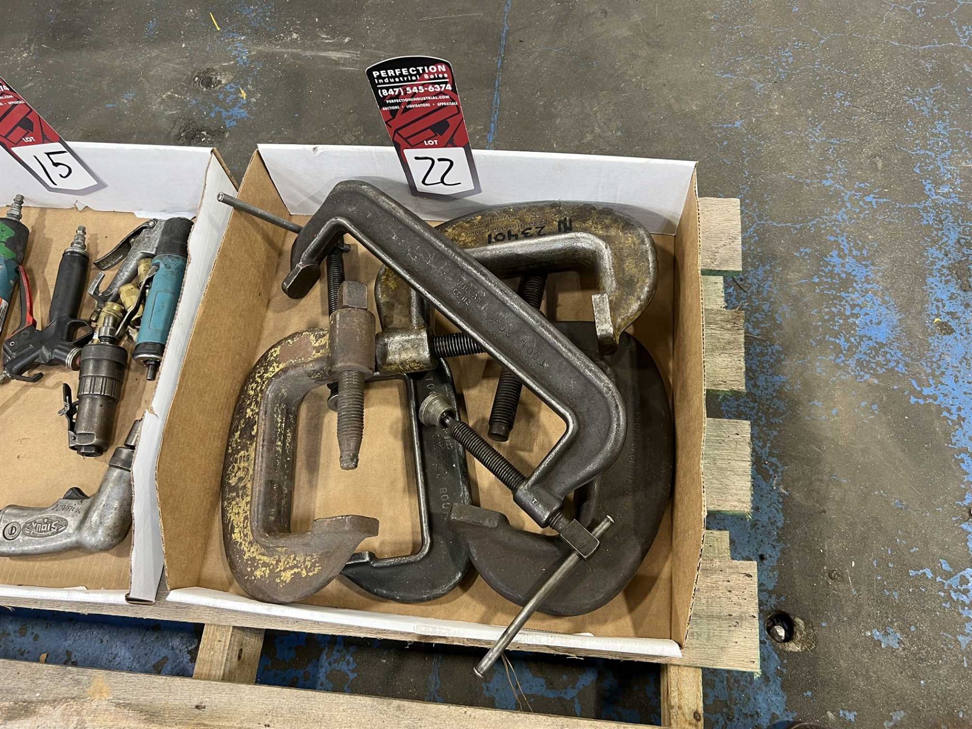 Lot of Heavy Duty C Clamps, 6"-12" (Located in Conroe, TX)