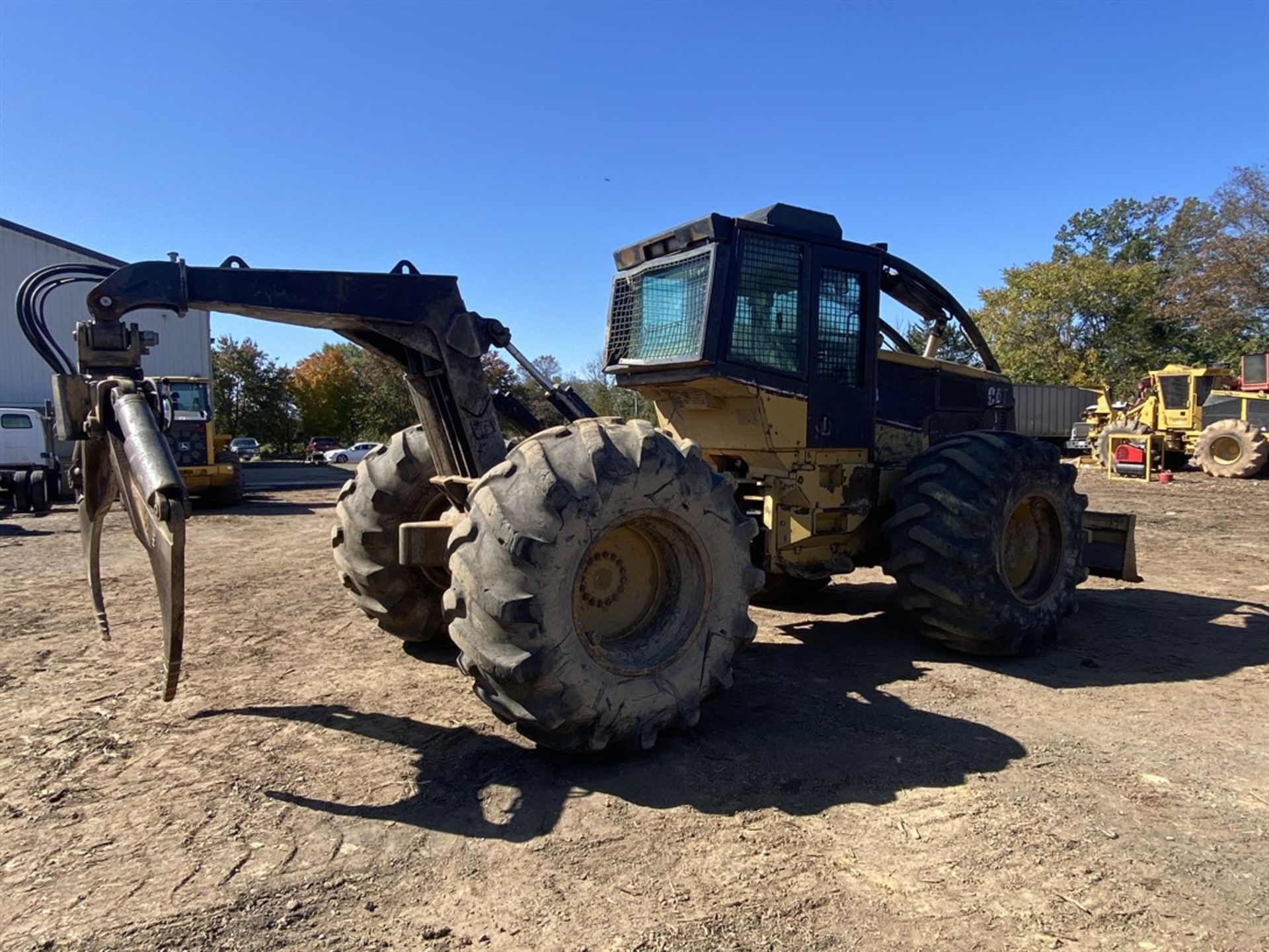 2001 CATERPILLAR 525B Grapple Skidder, s/n K3KZ00509, 16273 Hours, w/ Bolt-On Guarding - Image 5 of 11