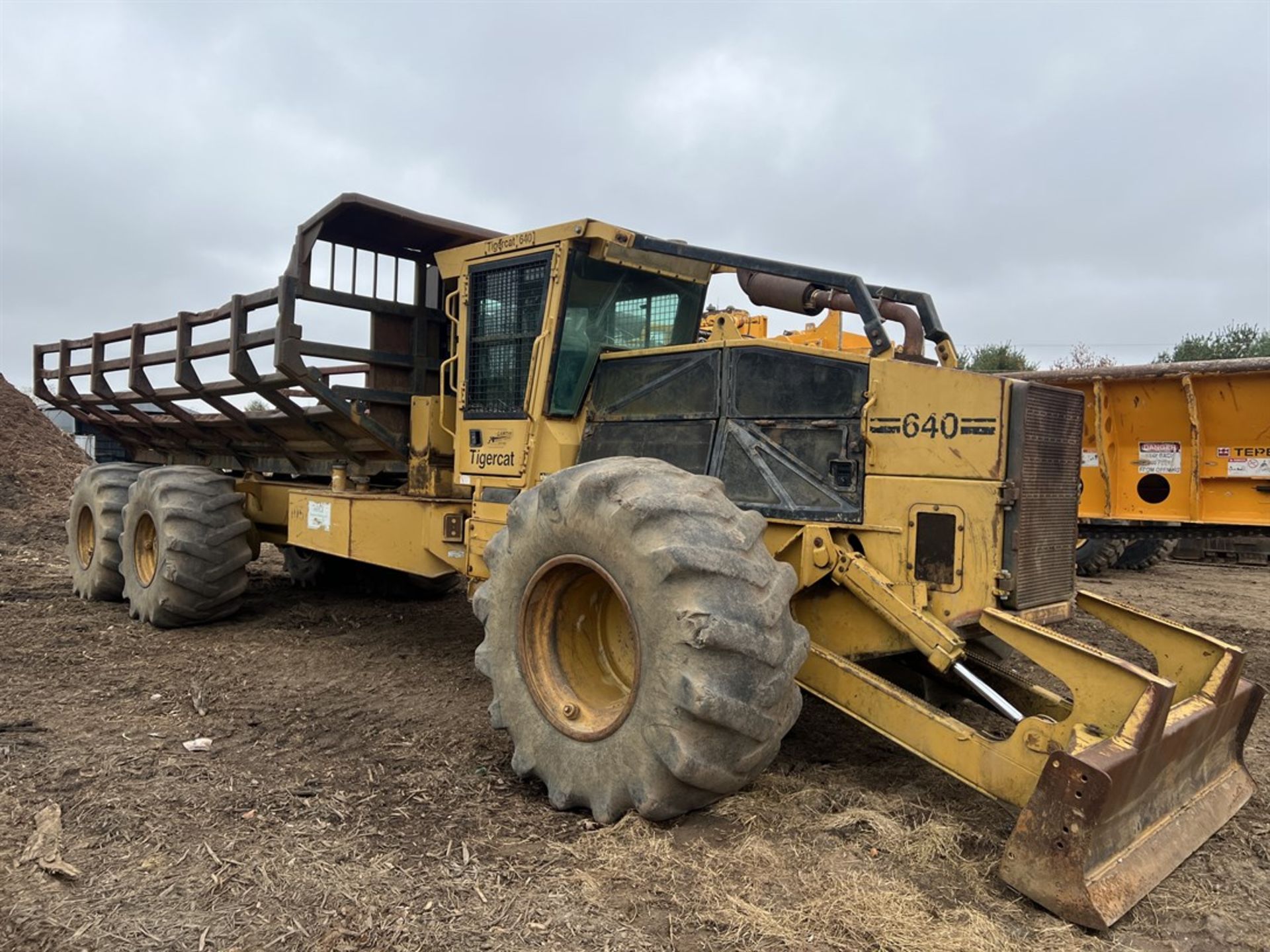 2002 TIGERCAT 640 Log Hauler, s/n 6401501, 7631 Hours