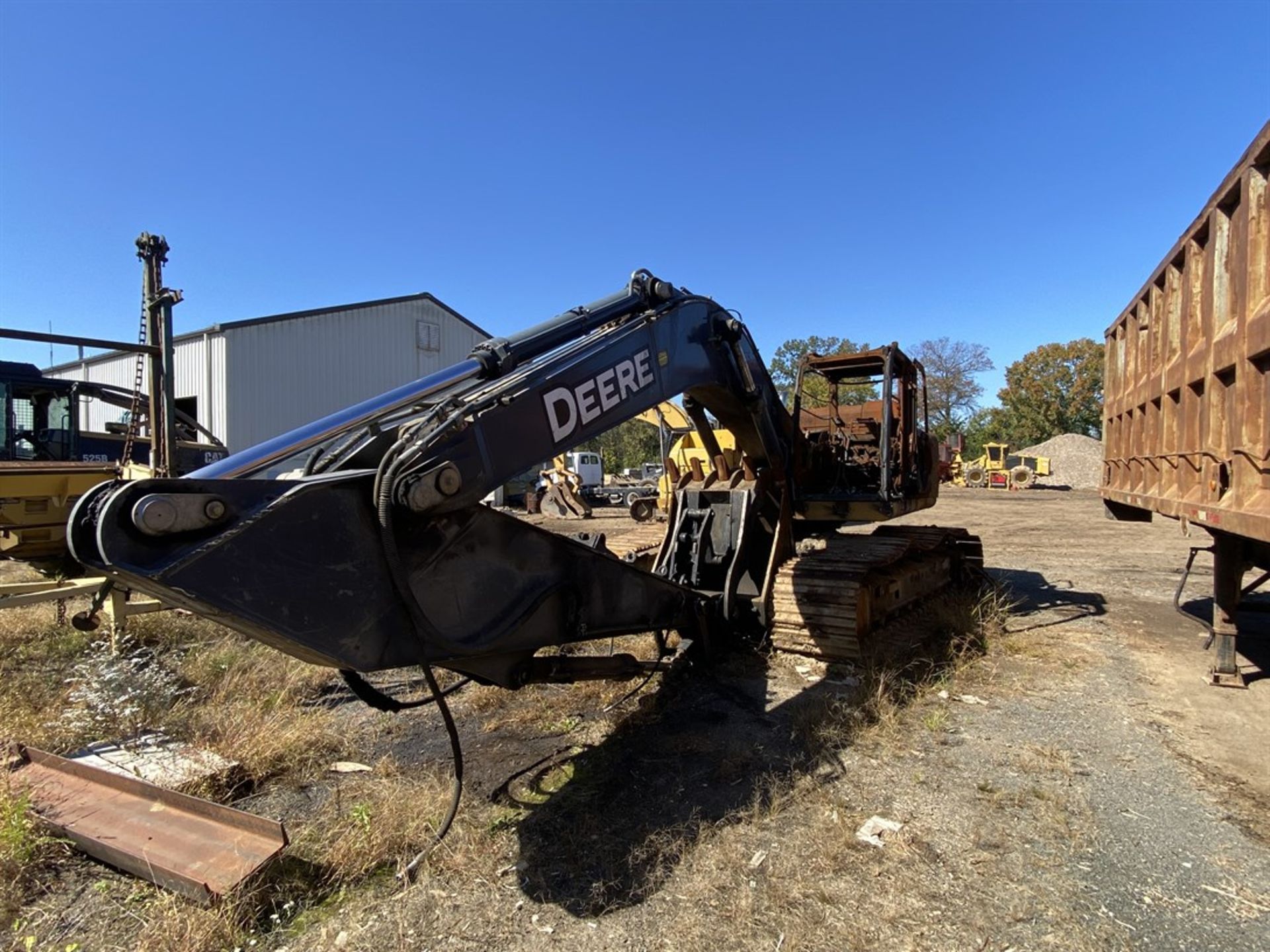 DEERE 300G LC Excavator, Parts Machine - Image 2 of 5