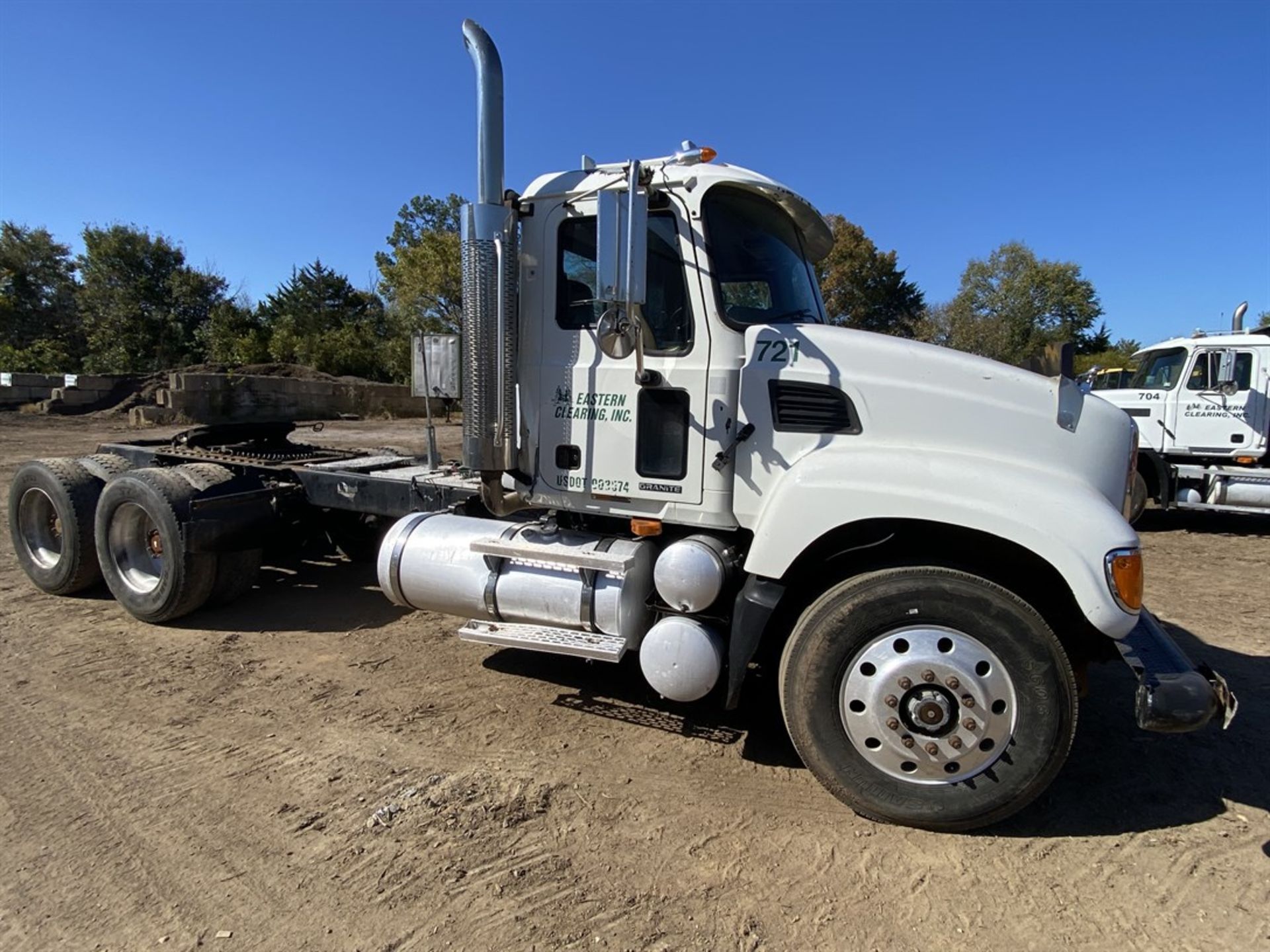 2003 MACK CV713 T/A Truck Tractor, VIN 1M2AG10Y63M005224