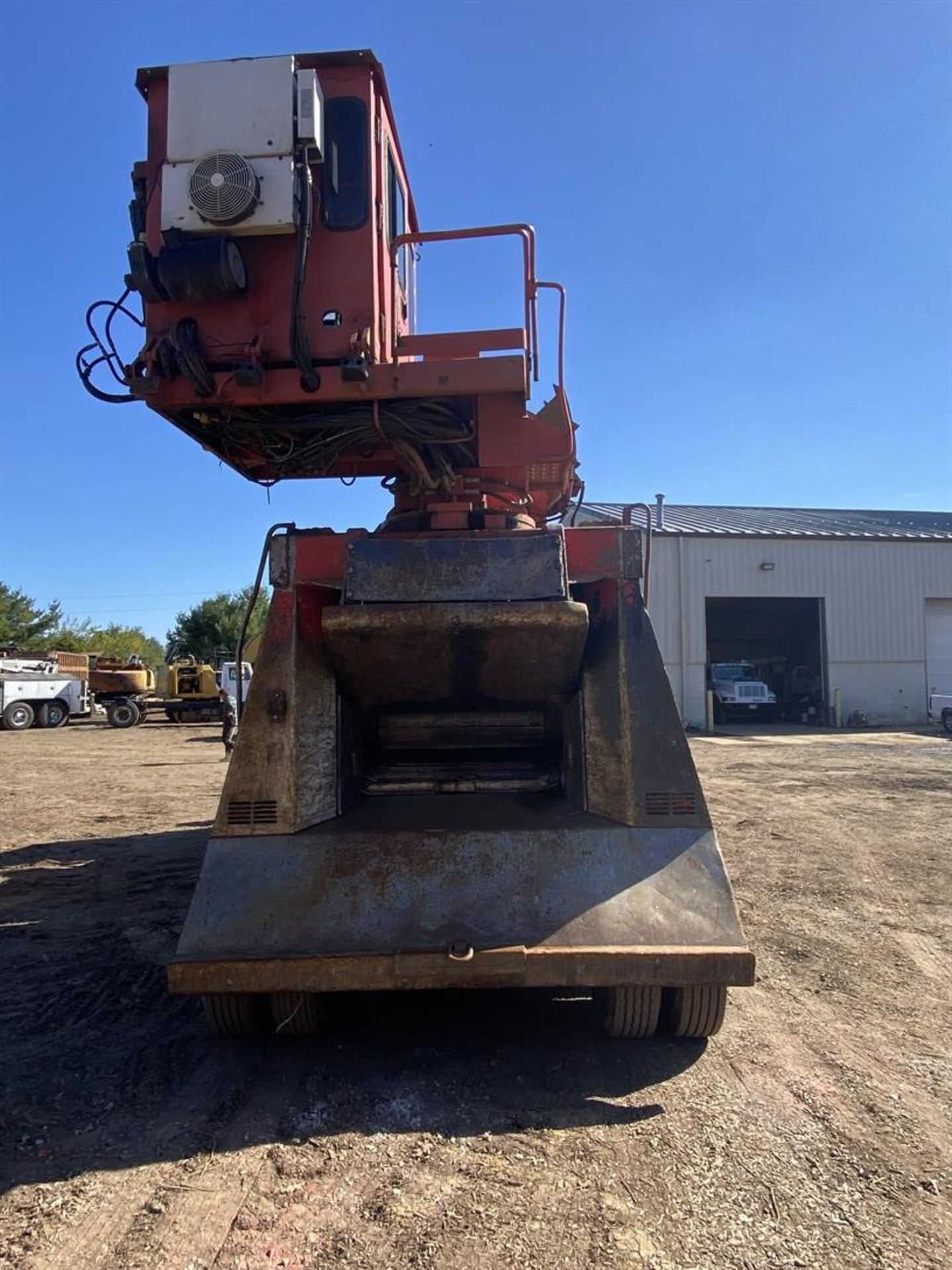 2012 MORBARK 23WCL CHIPARVESTER Whole Tree Chipper, s/n 194, w/ CAT 800 hp Engine, Compressor, - Image 10 of 10